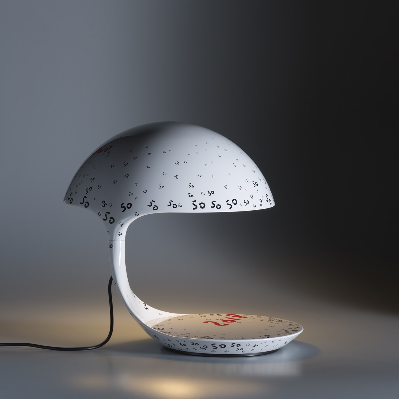 Cobra Texture Patterned Table Lamp By Marc Sadler Martinelli Luce