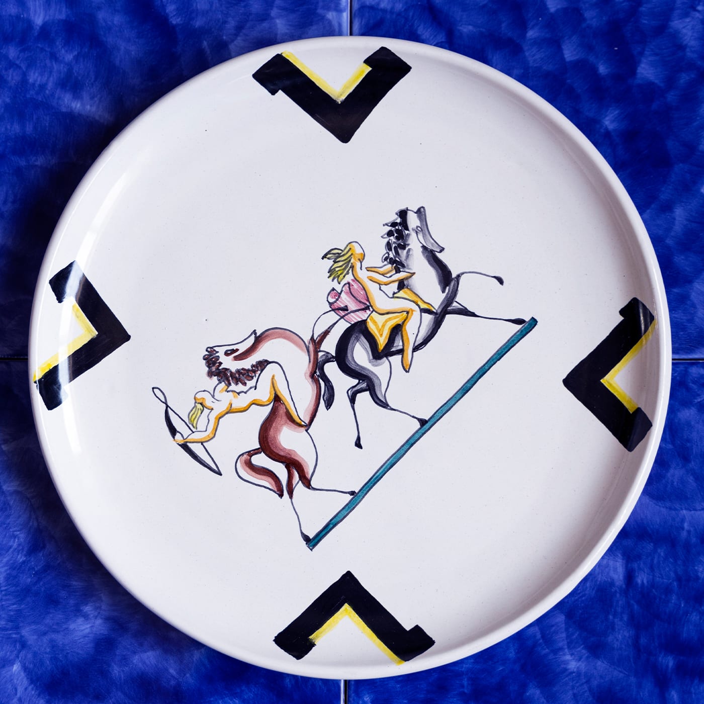 Amazzoni Plate - Ceramica Stingo