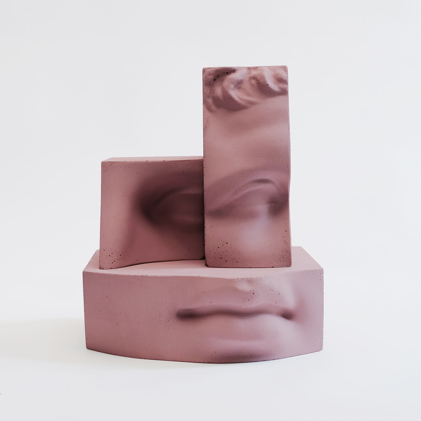 Pink Hermes Sculpture - Paolo Giordano