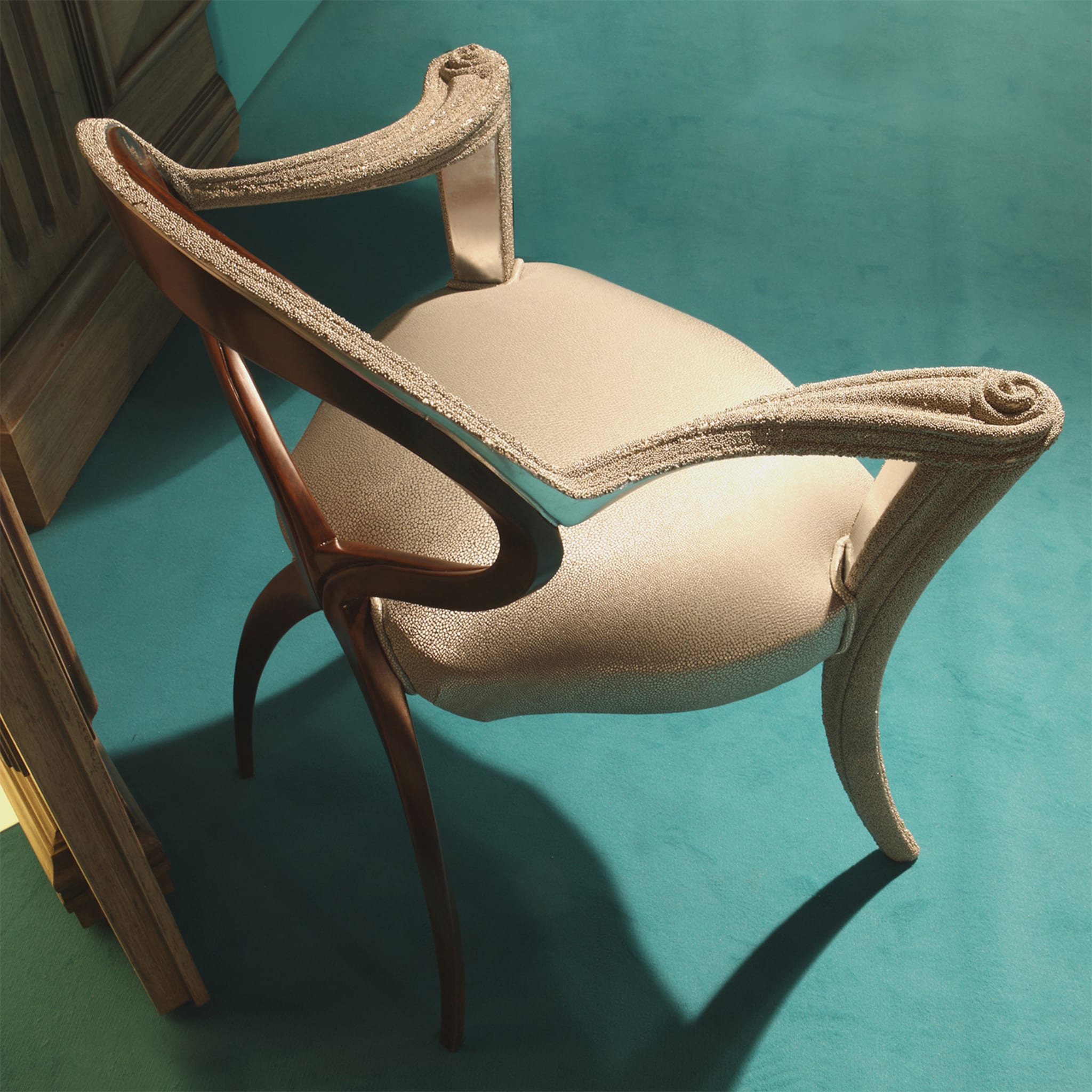 Opus Futura White Caviar Chair by Carlo Rampazzi - Alternative view 4