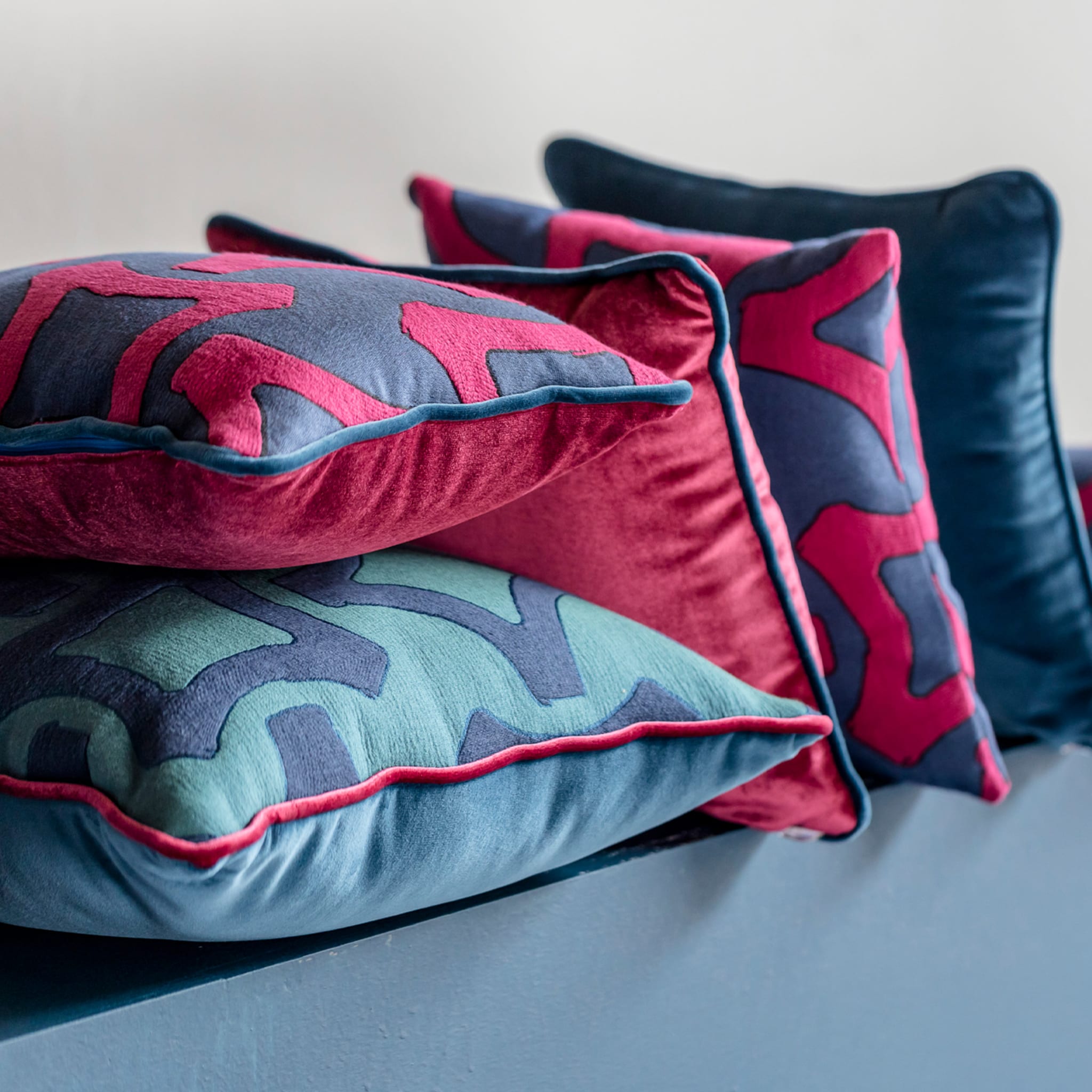 Carrè Large Patterned Blue and Fuchsia Square Cushion - Alternative view 4