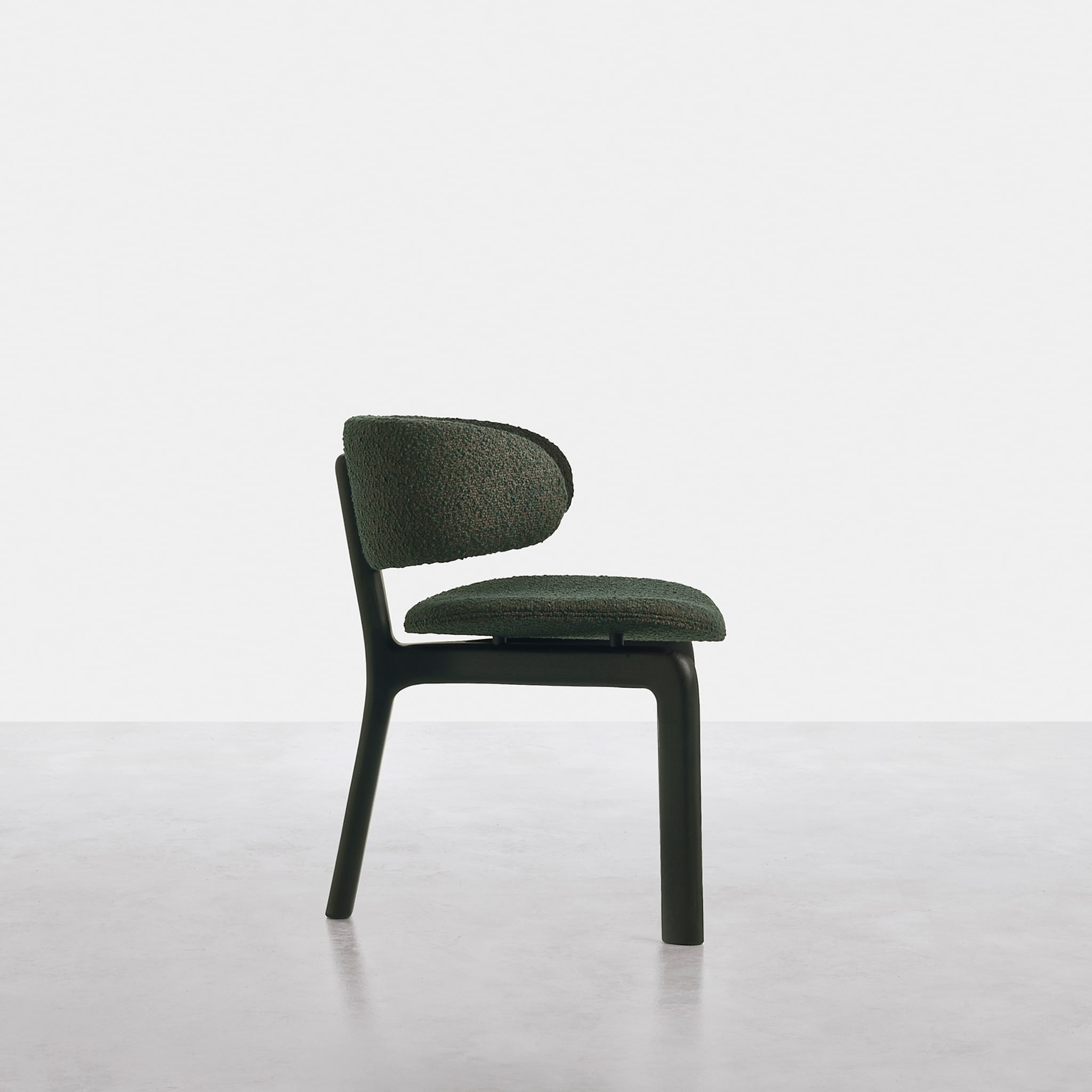 Hunt Green Chair by Dainelli Studio  - Alternative view 2