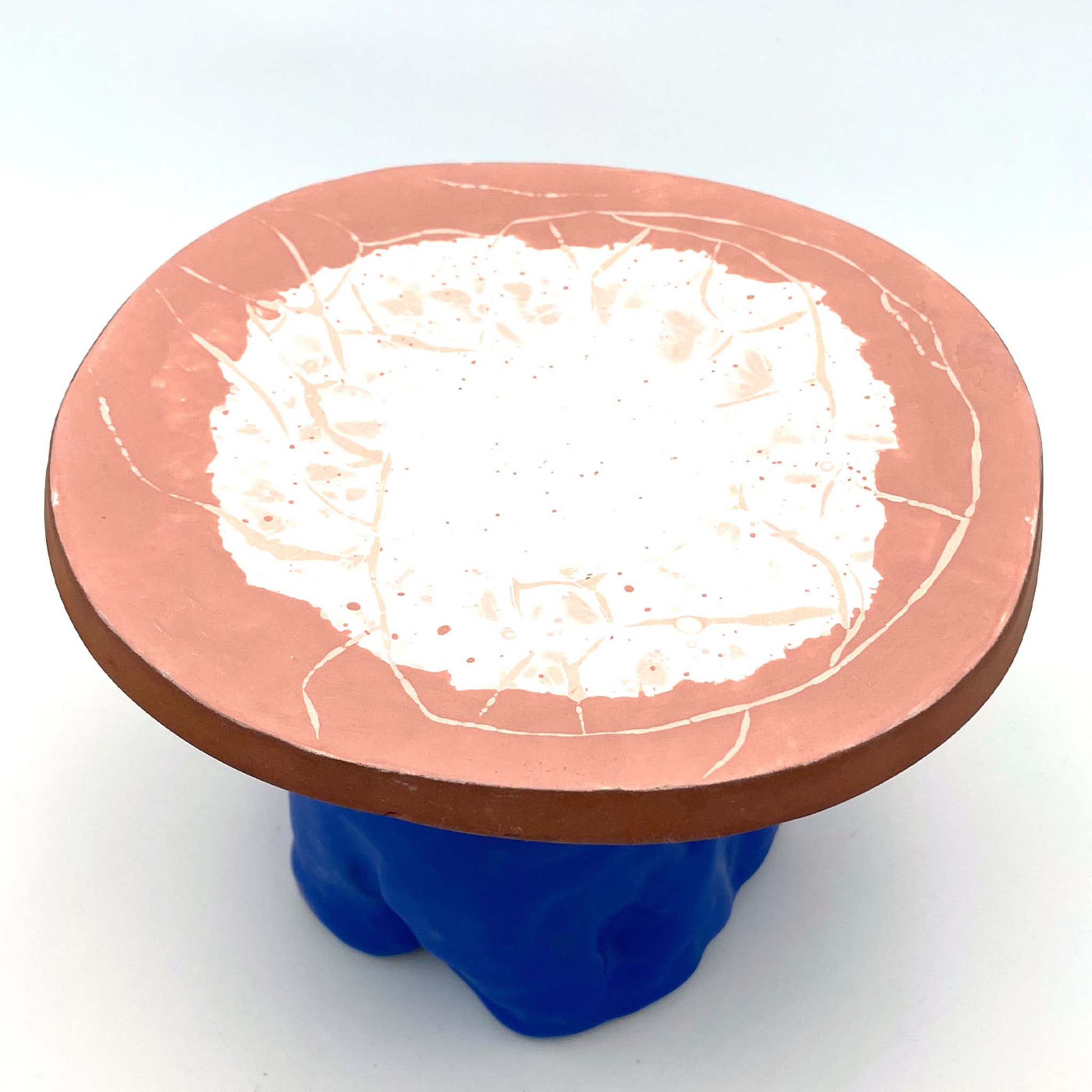 Fungo Rock Egyptian Blue and Powder Pink Cake Stand - Alternative view 1