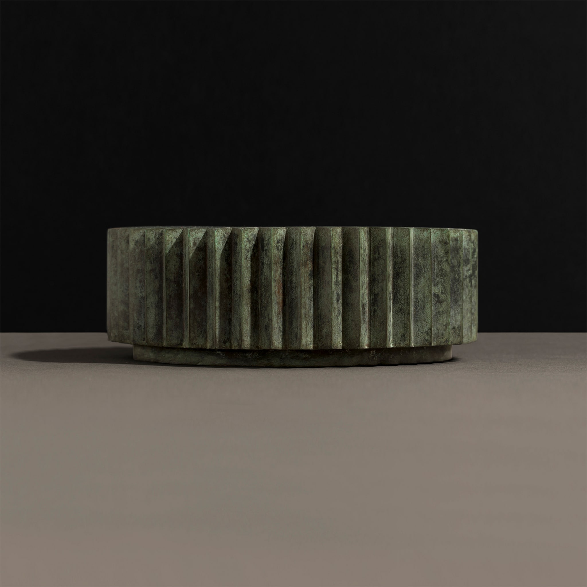 Tavolino Doris in bronzo verde - Vista alternativa 4