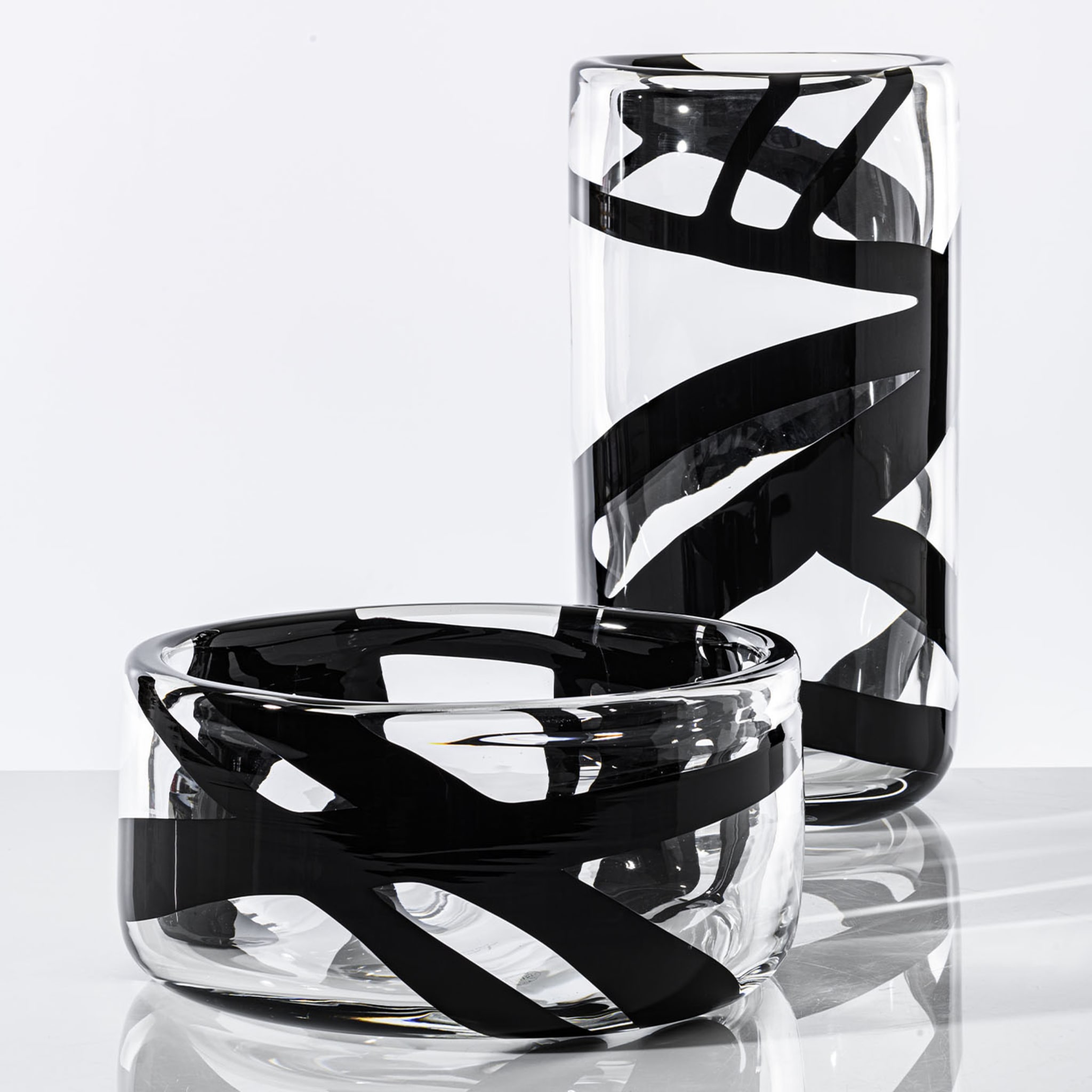 Cilindro Low Glass Vase - Alternative view 2