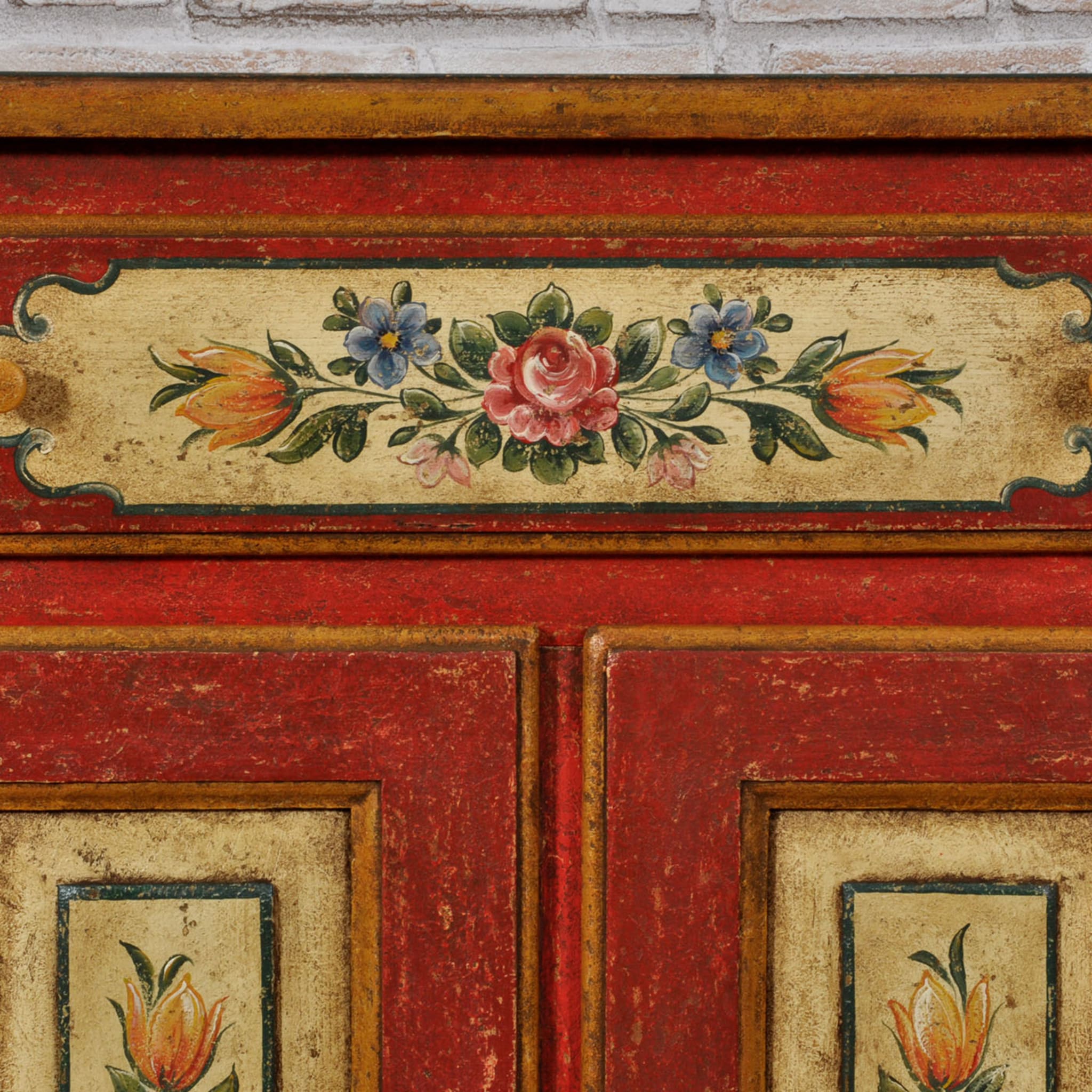 Tirolesi '700 Baroque Tyrolean-Style Red Sideboard - Alternative view 1