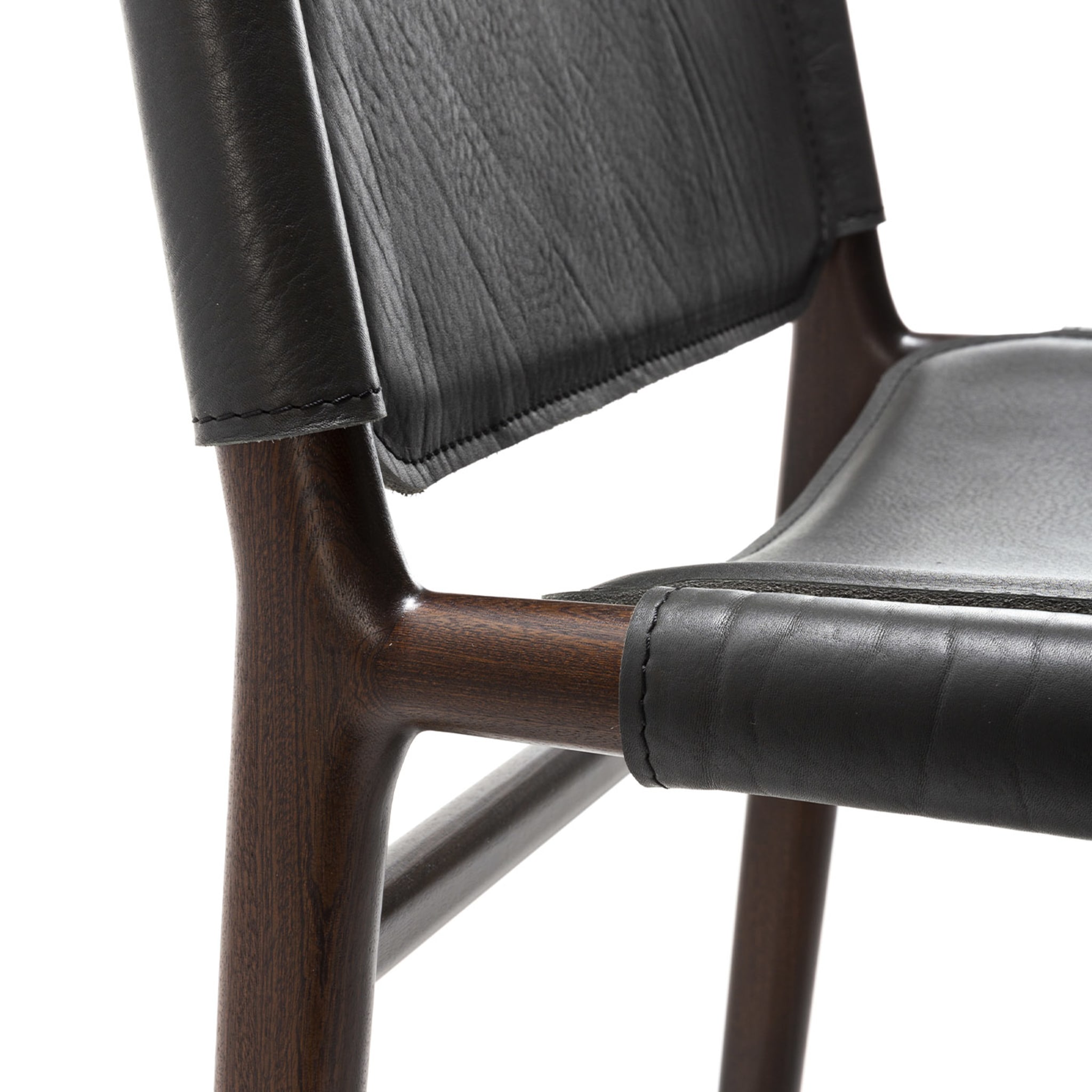 Levante Dark Leather Chair by Massimo Castagna - Alternative view 4