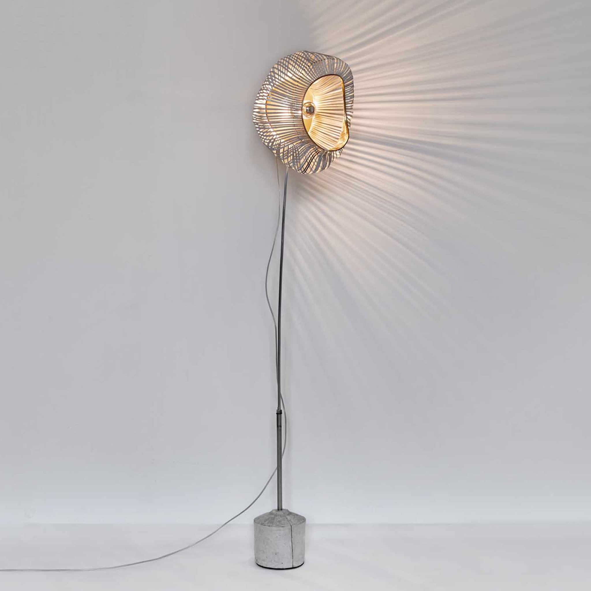 Fuga Floor lamp by Nadja Galli Zugaro - Alternative view 5
