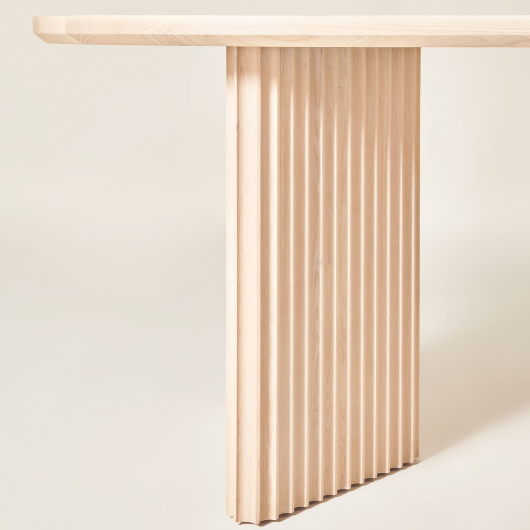 Table Basalto en frêne naturel - Vue alternative 3