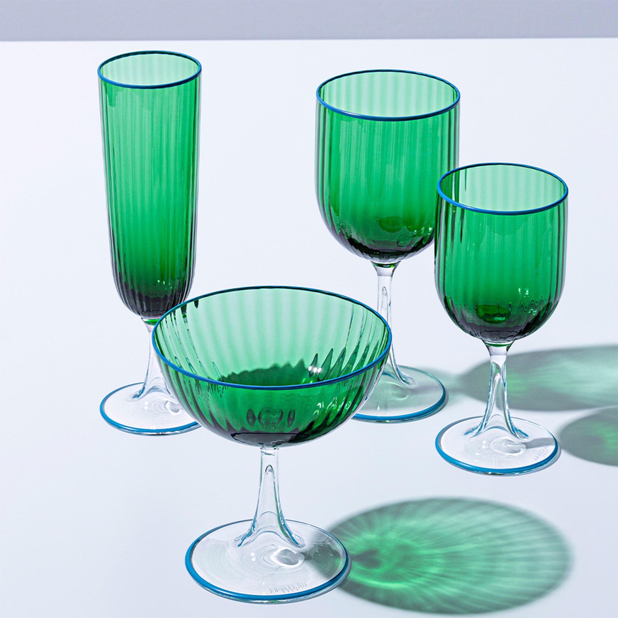 Set of 2 Mouth-Blown Emerald & Turquoise Champagne Glasses - Alternative view 2