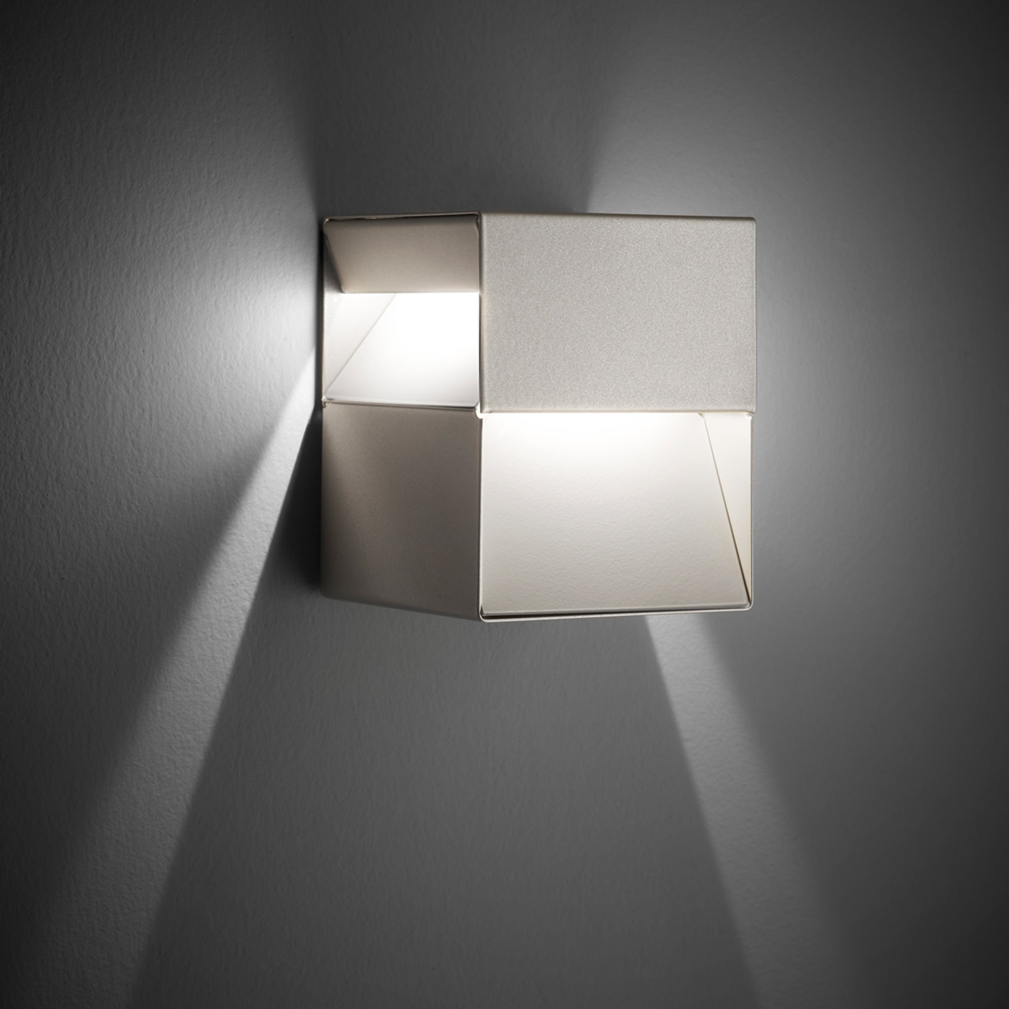 Stick 60+60 White Wall Lamp by Cino Zucchi - Alternative view 1