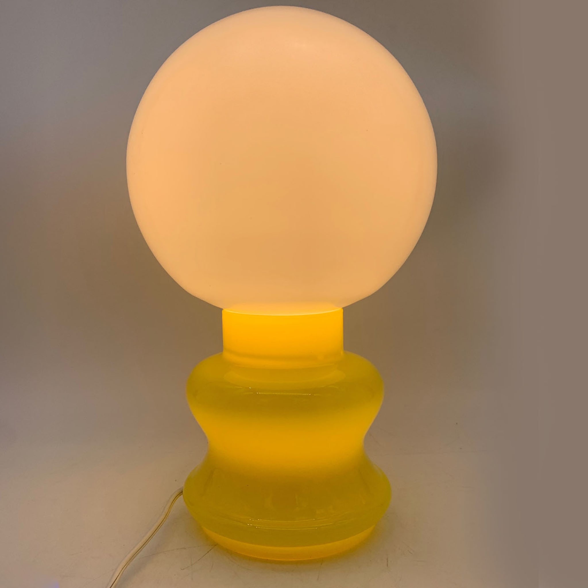 Zitronengelb 2er-Set Tischlampen - Alternative Ansicht 2