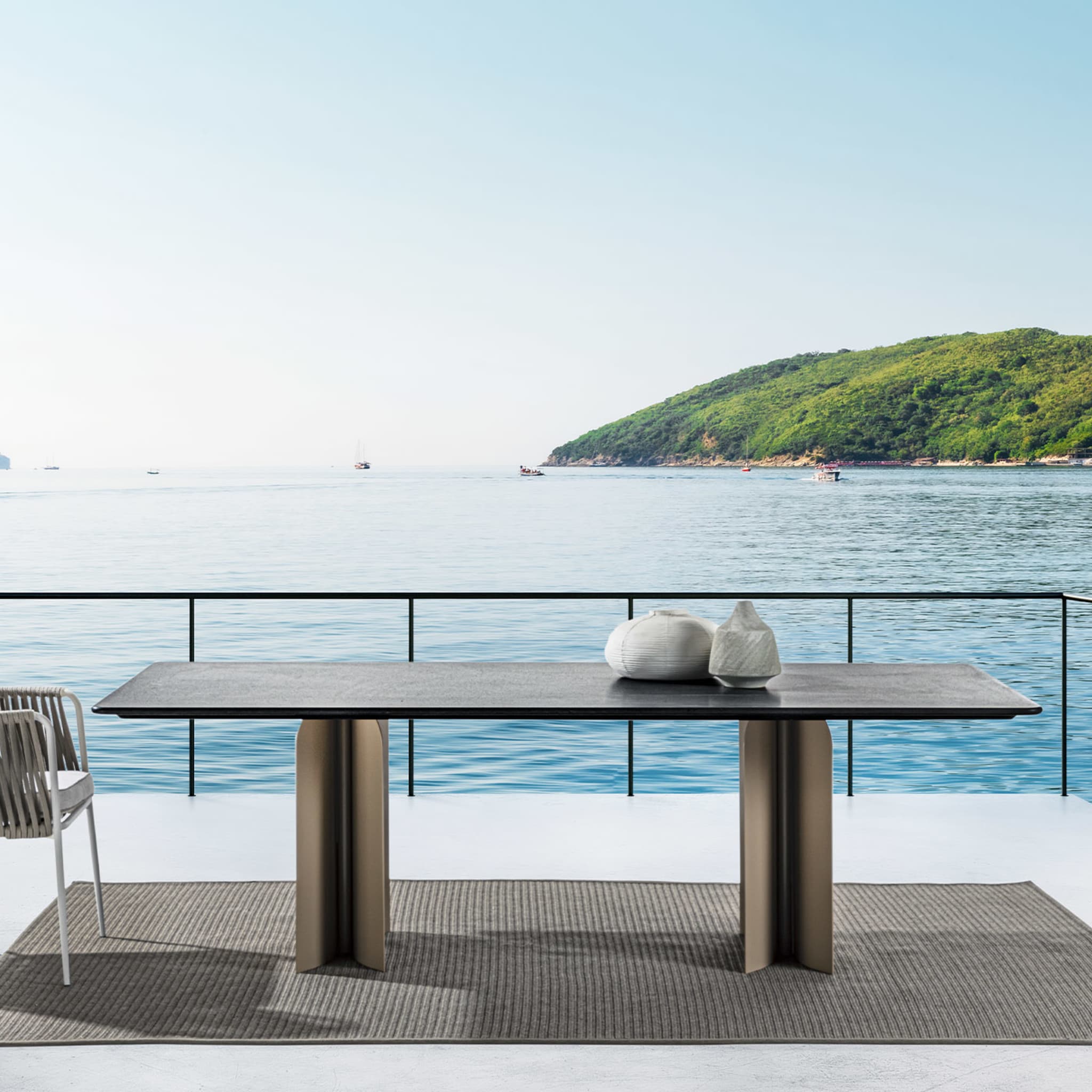 Bolgheri Outdoor Dining Table - Alternative view 1