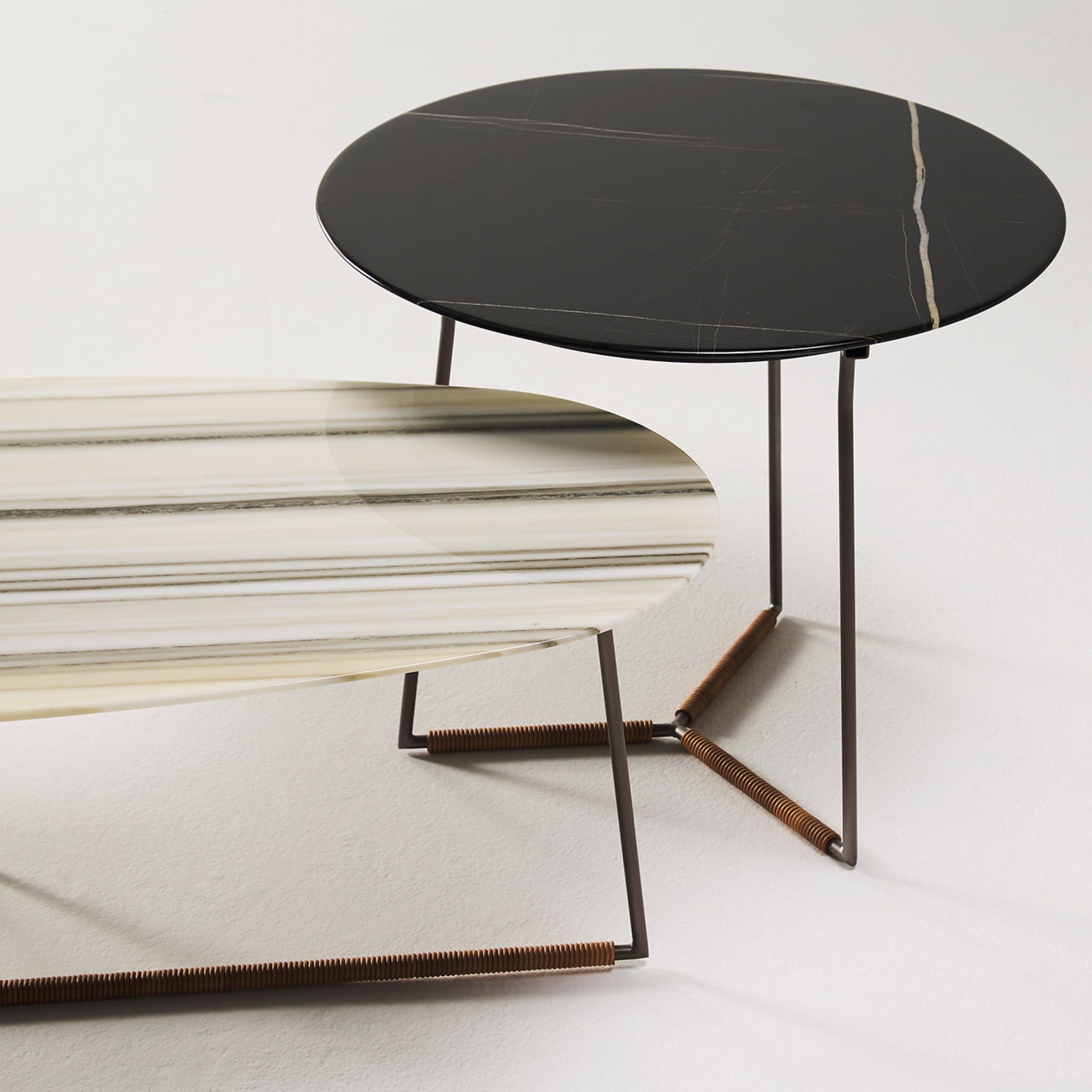 Zefiro Oval Coffee Table  - Alternative view 1
