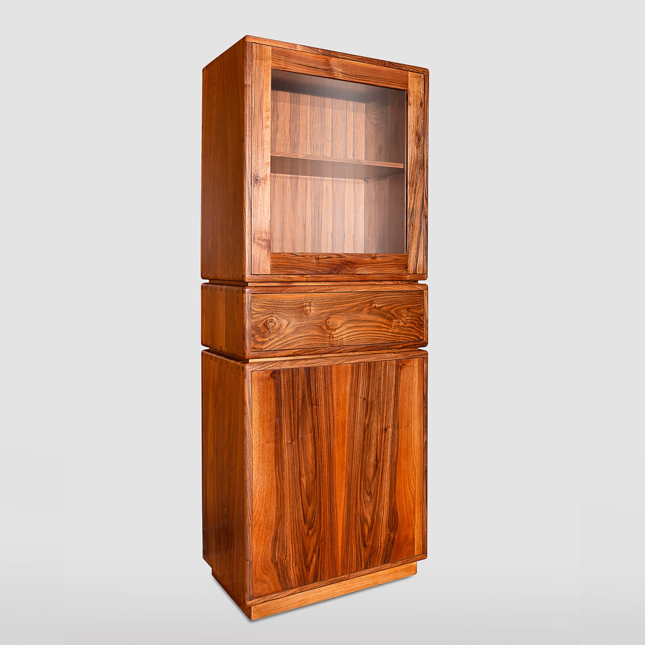 Dovetail Cabinet by Eugenio Gambella - Alternative view 2