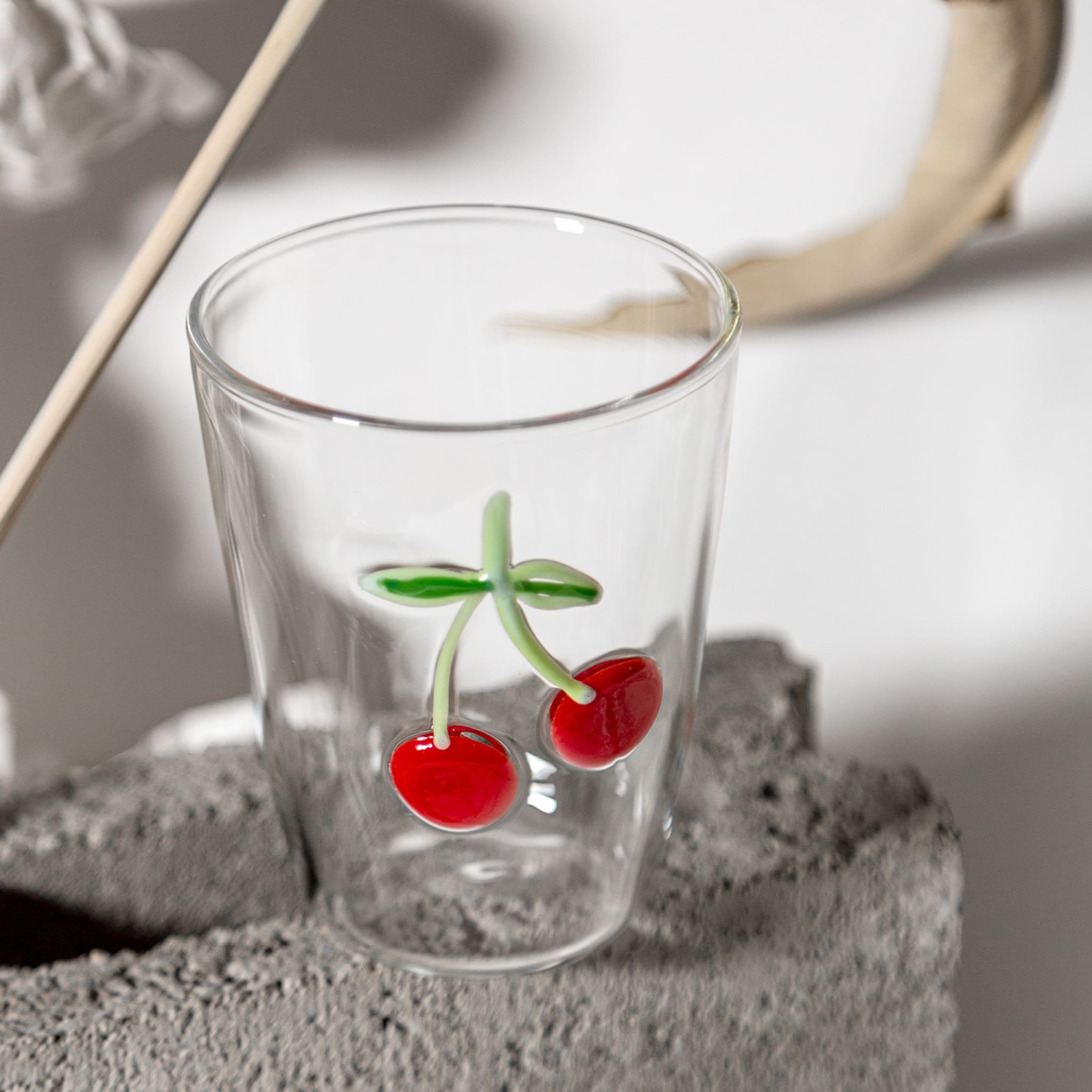 Cabinet De Curiosités Set Of 6 Water Glasses With Natural Elements - Alternative view 4