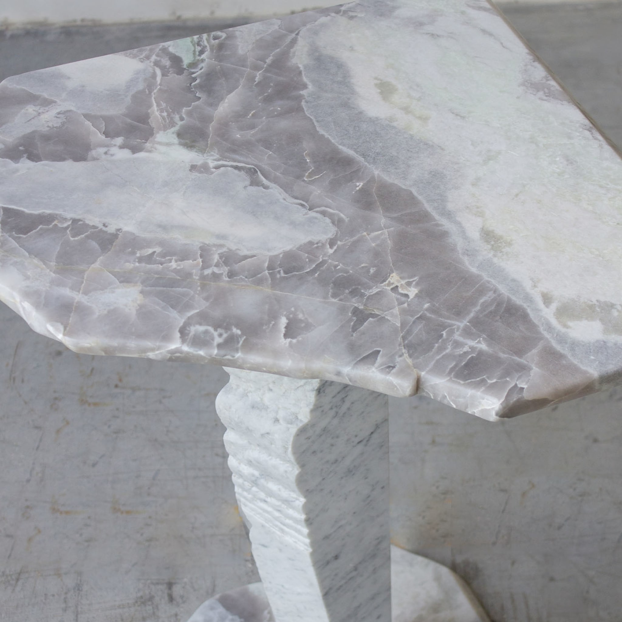 SST021 Dover White Marble Side Table - Alternative view 4