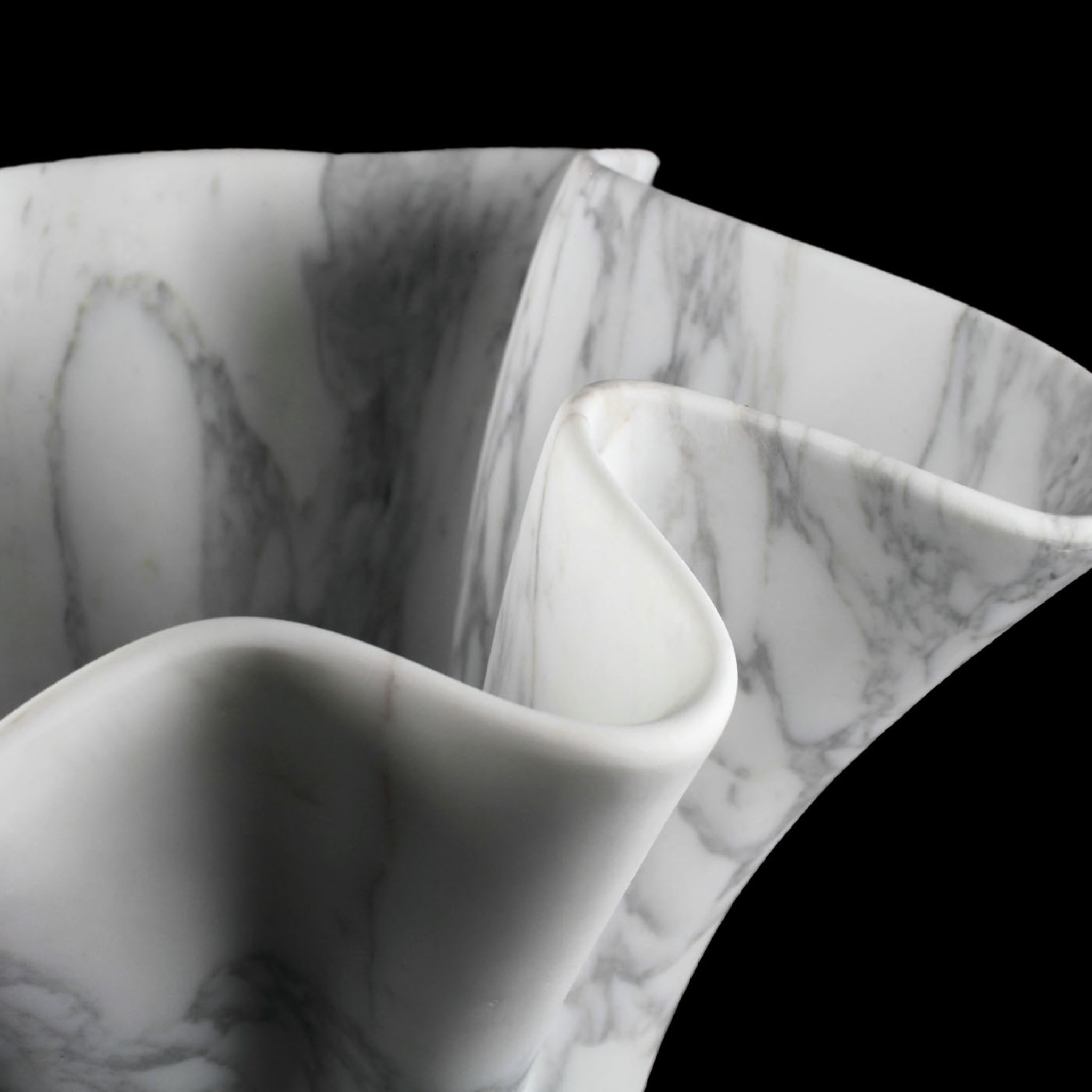 PV05 Vaso in marmo Arabescato - Vista alternativa 1