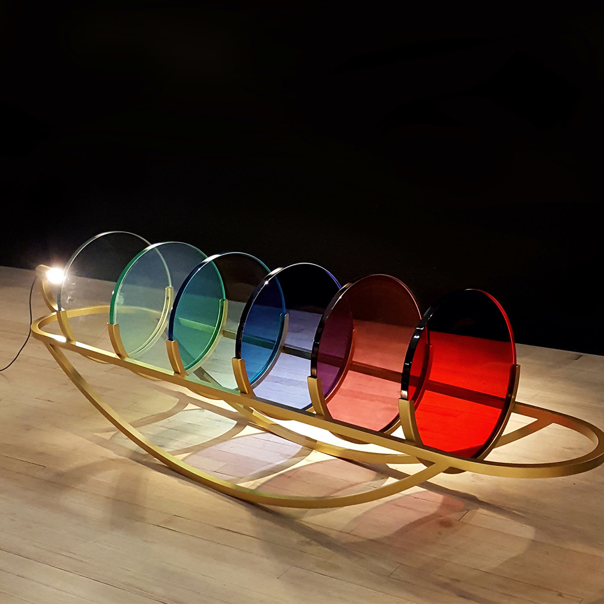 Lampe de table Dondolo par Studiopluz - Vue alternative 1