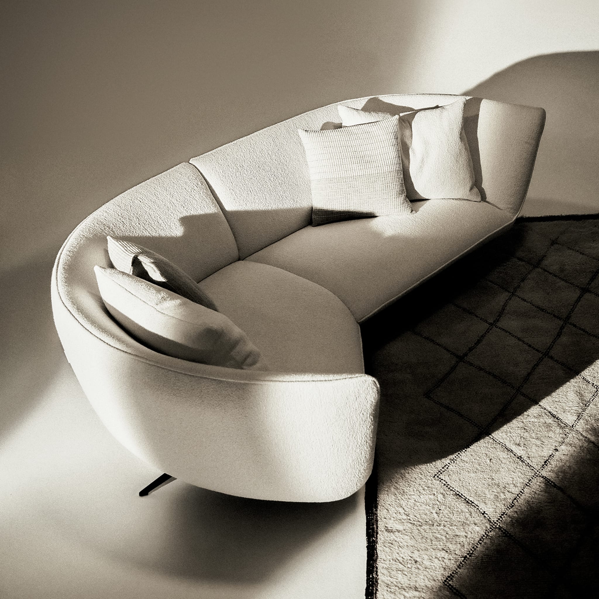 Athene Angular Off-White Sofa by Ludovica + Roberto Palomba - Alternative view 3