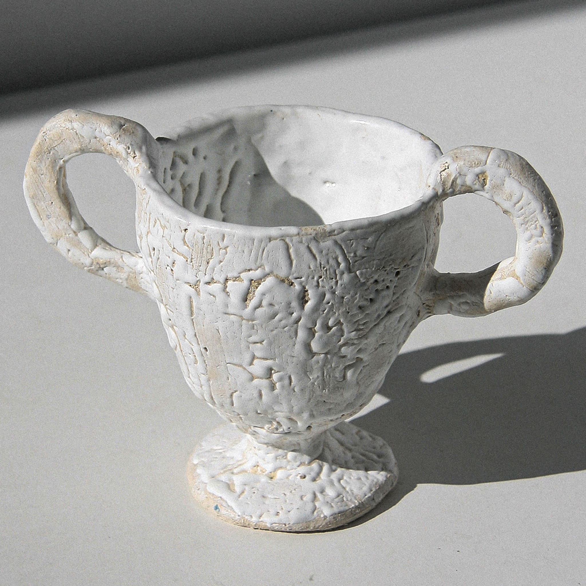 White Footed Cup with Handles - Alternative view 1