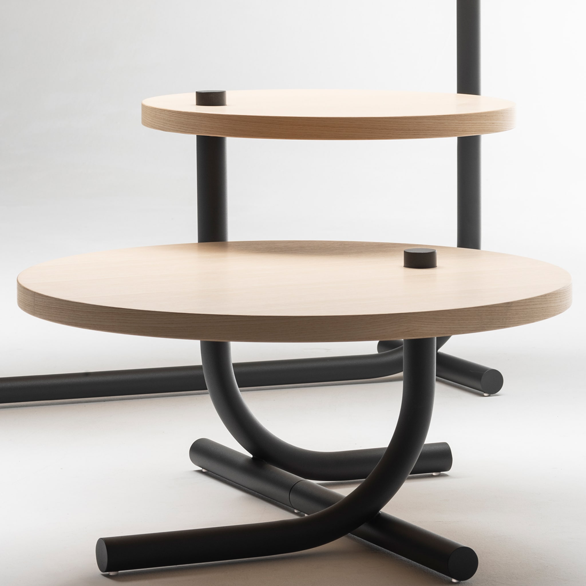 Bubalus T-SM Gray Side Table by Sovrappensiero Design Studio - Alternative view 1