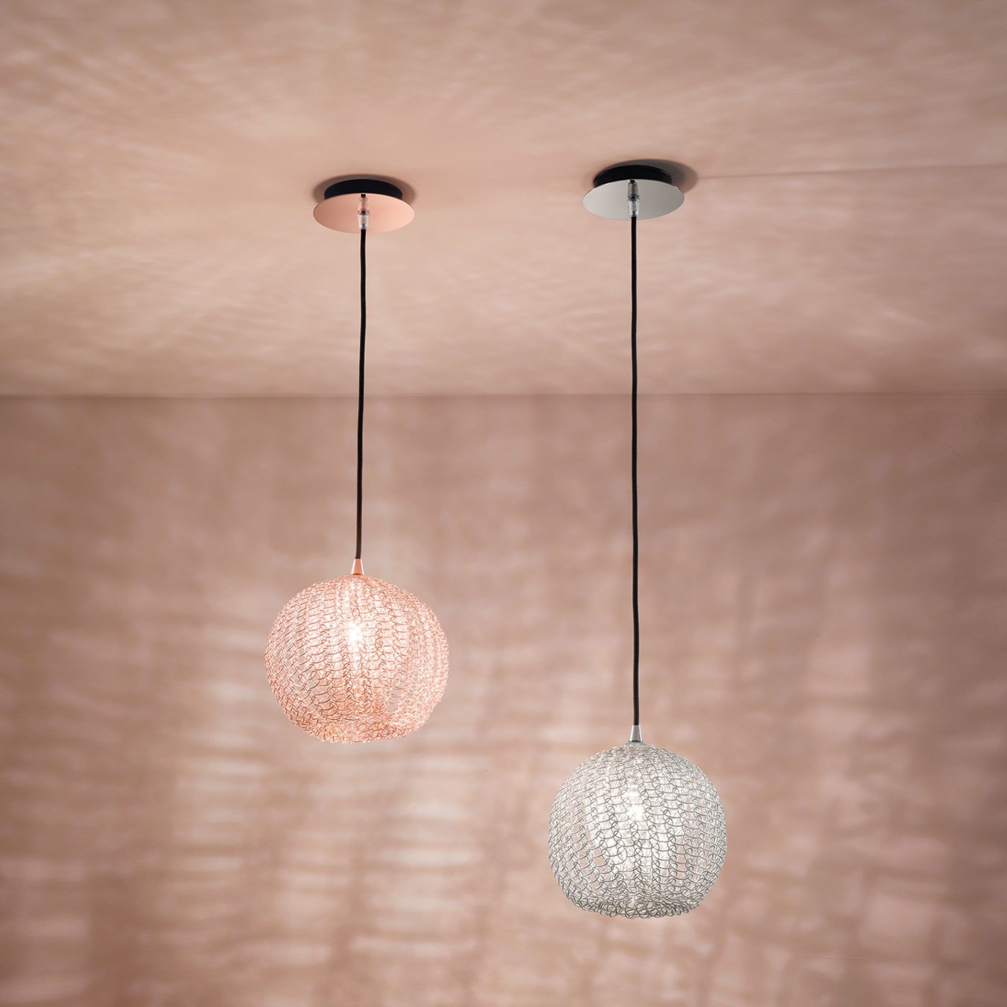Luce Pink Pendant Lamp - Alternative view 1