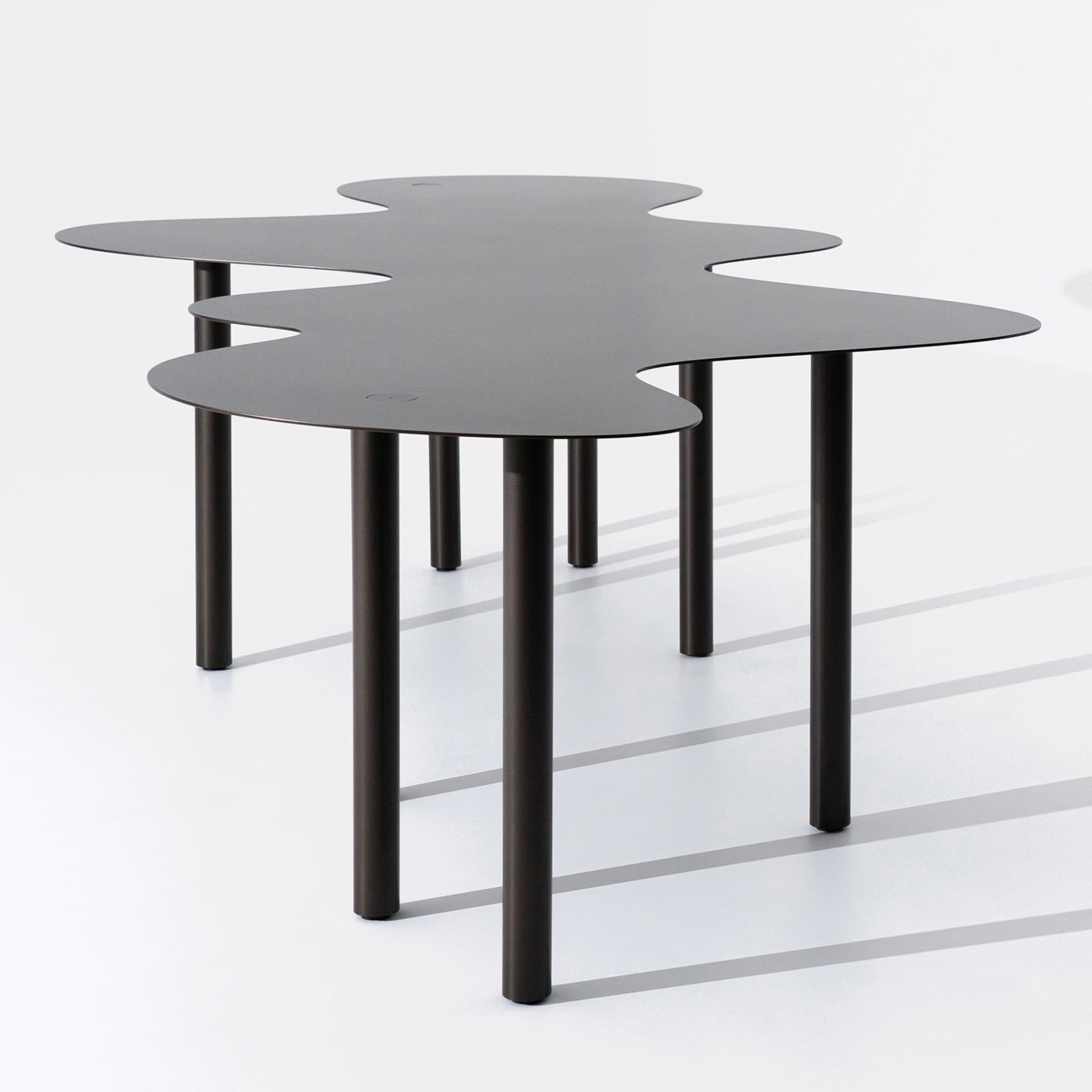 Nuvola 01 Dining Table by Mario Cucinella - Alternative view 2