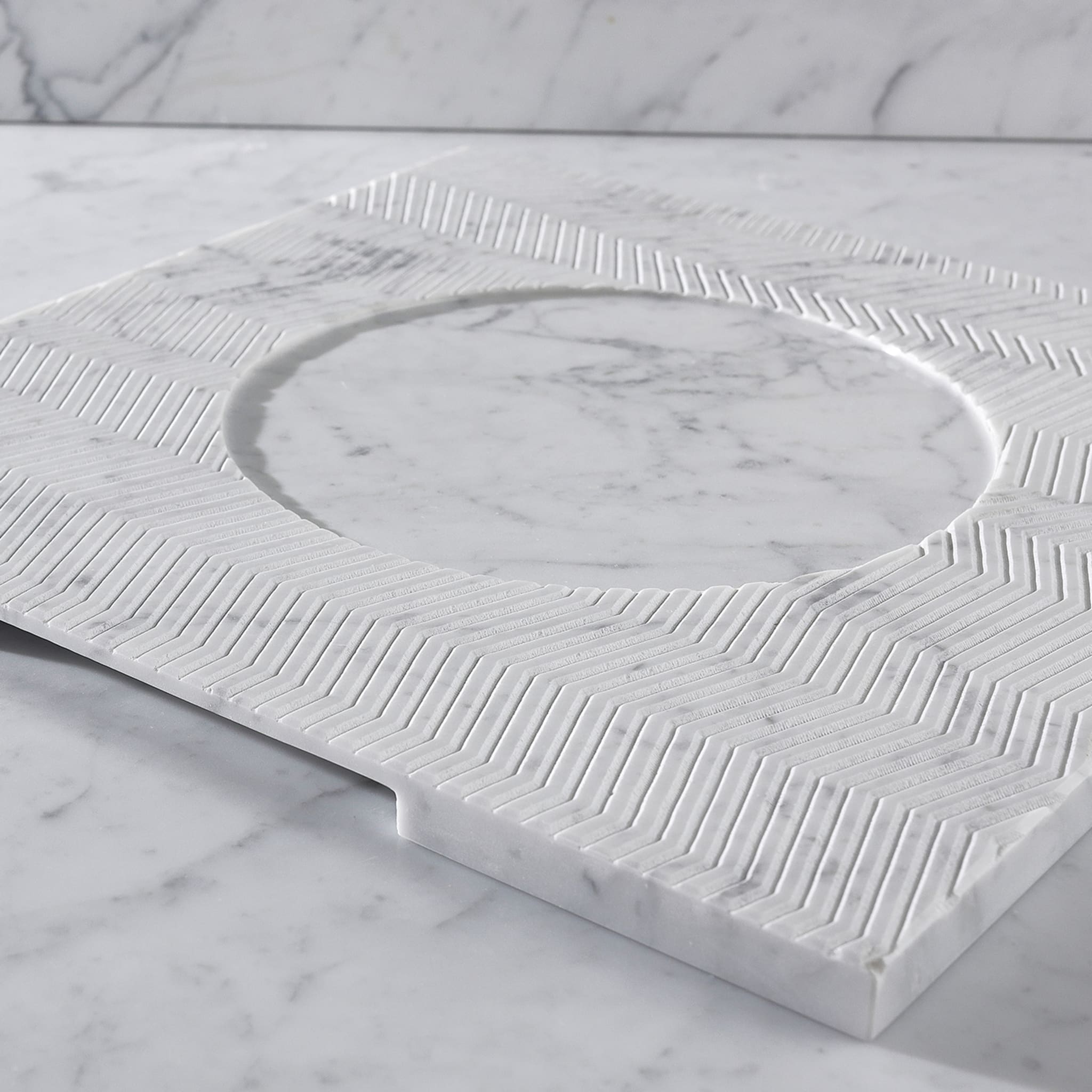 Firenze White Carrara Marble Q Plate - Alternative view 4