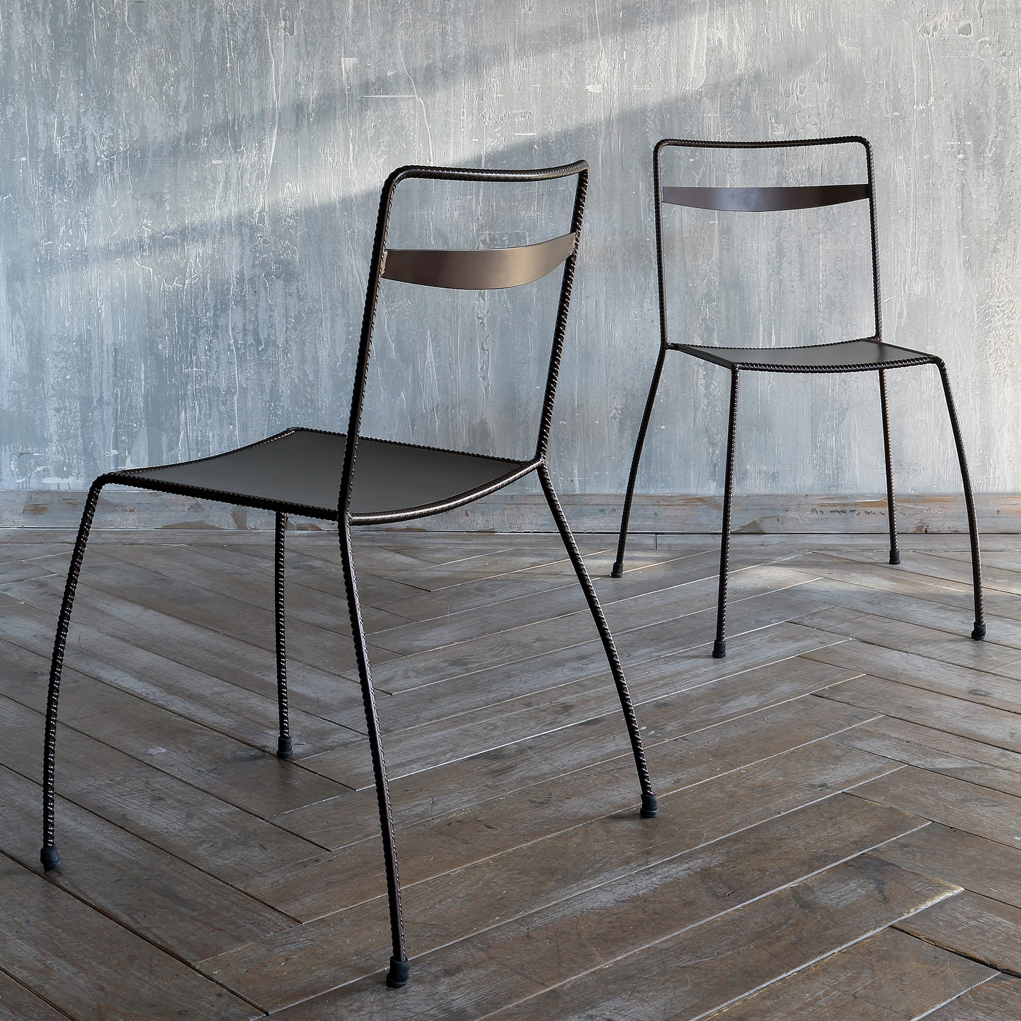 Tondella Brown Chair by Maurizio Peregalli - Alternative view 3