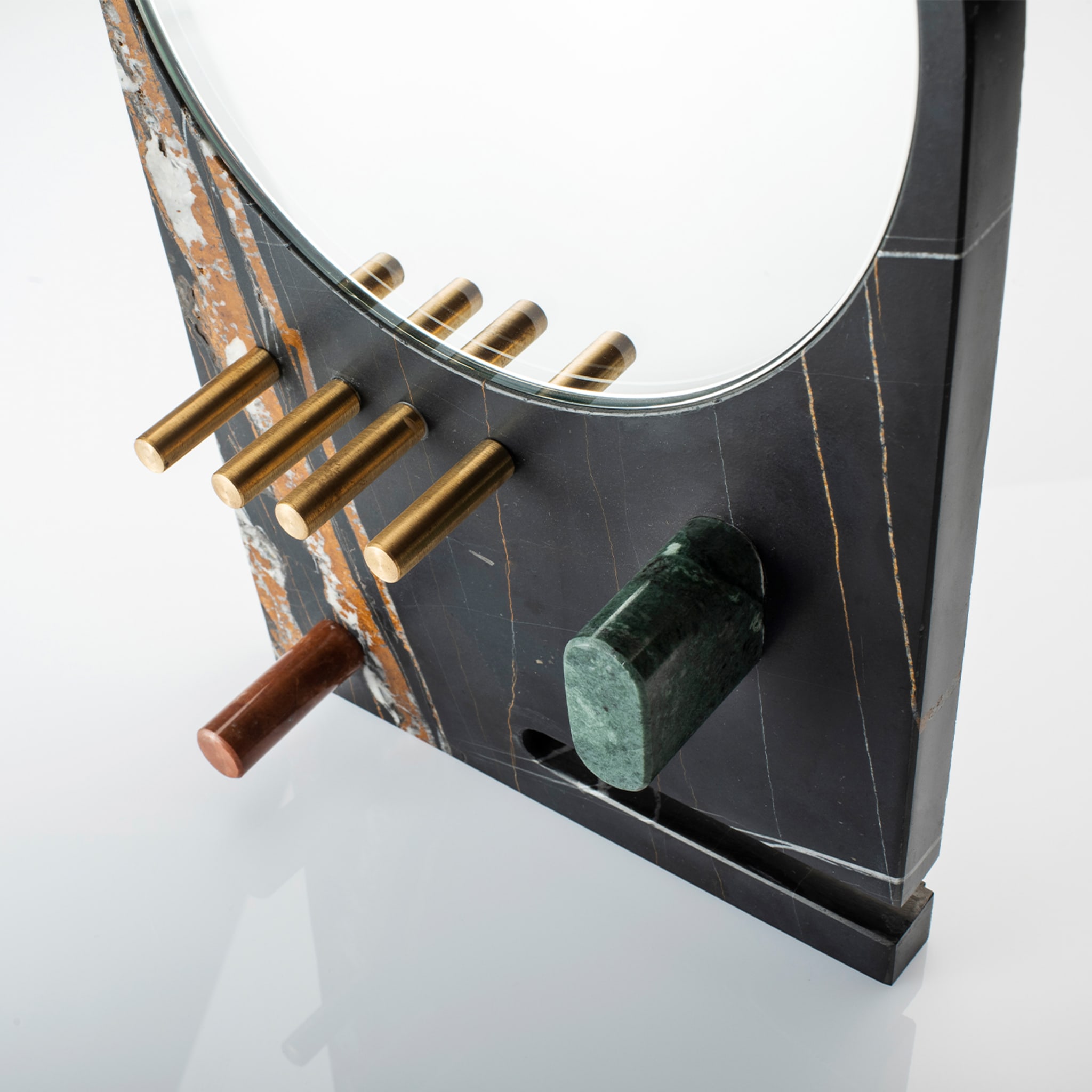 Lunatico Sahara Noir Jewelry Stand With Mirror by Cecilia Alemagna - Alternative view 1
