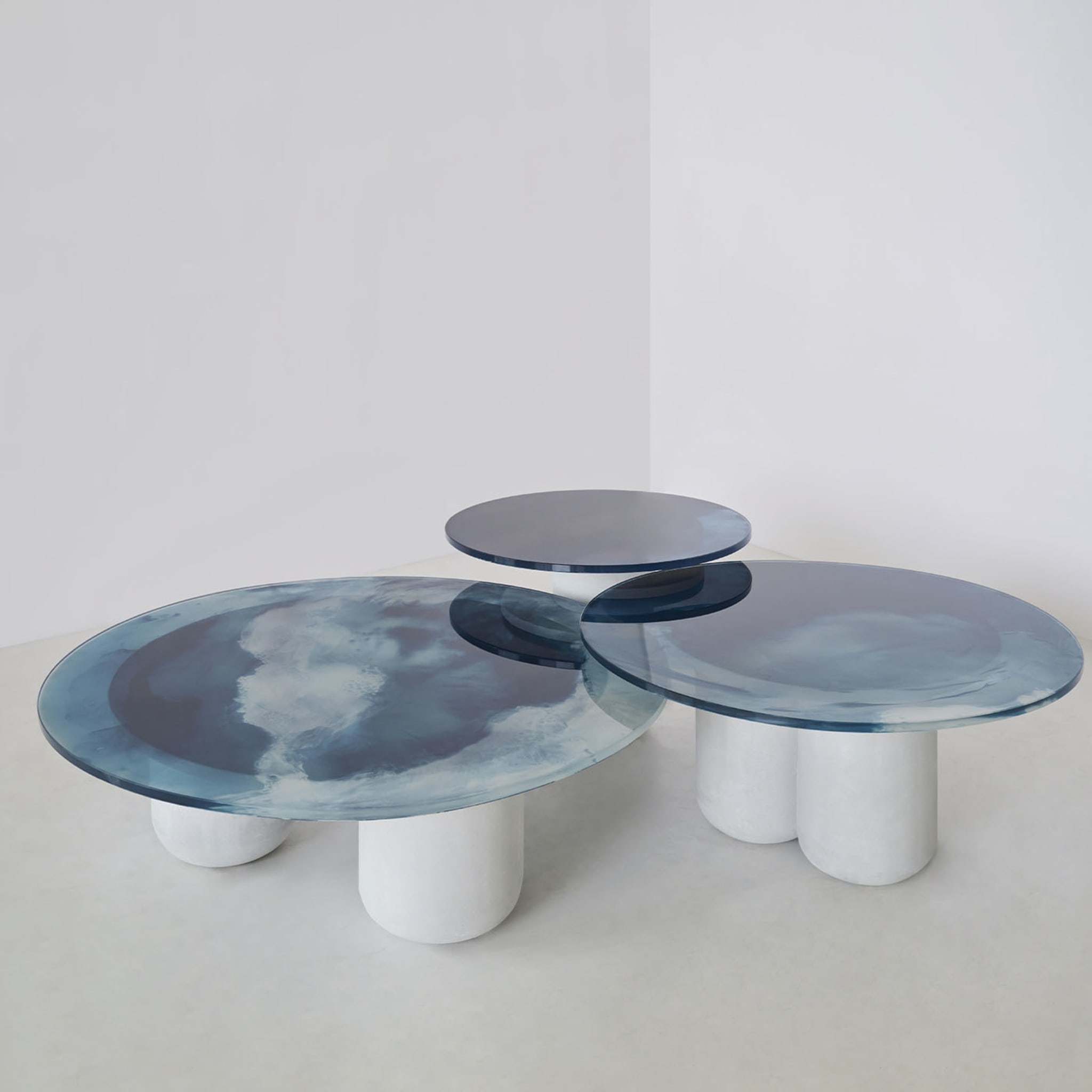 Mushroom Large Midnight-Blue Coffee Table - Alternative view 2