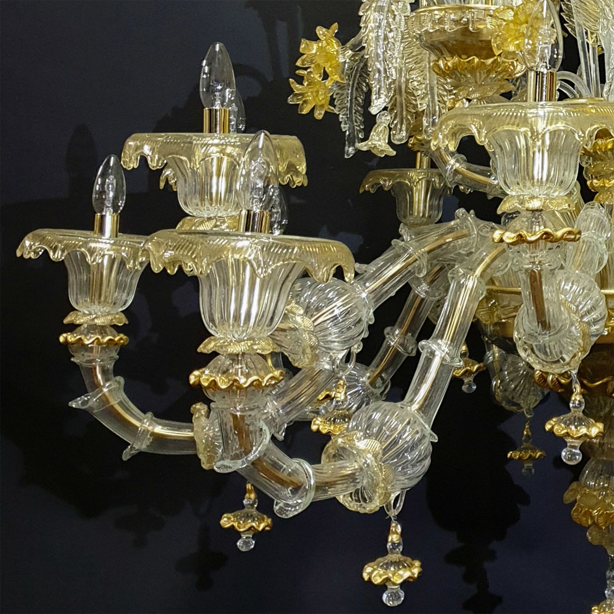 Rezzonico-style Gold and Crystal Chandelier #3 - Alternative view 2