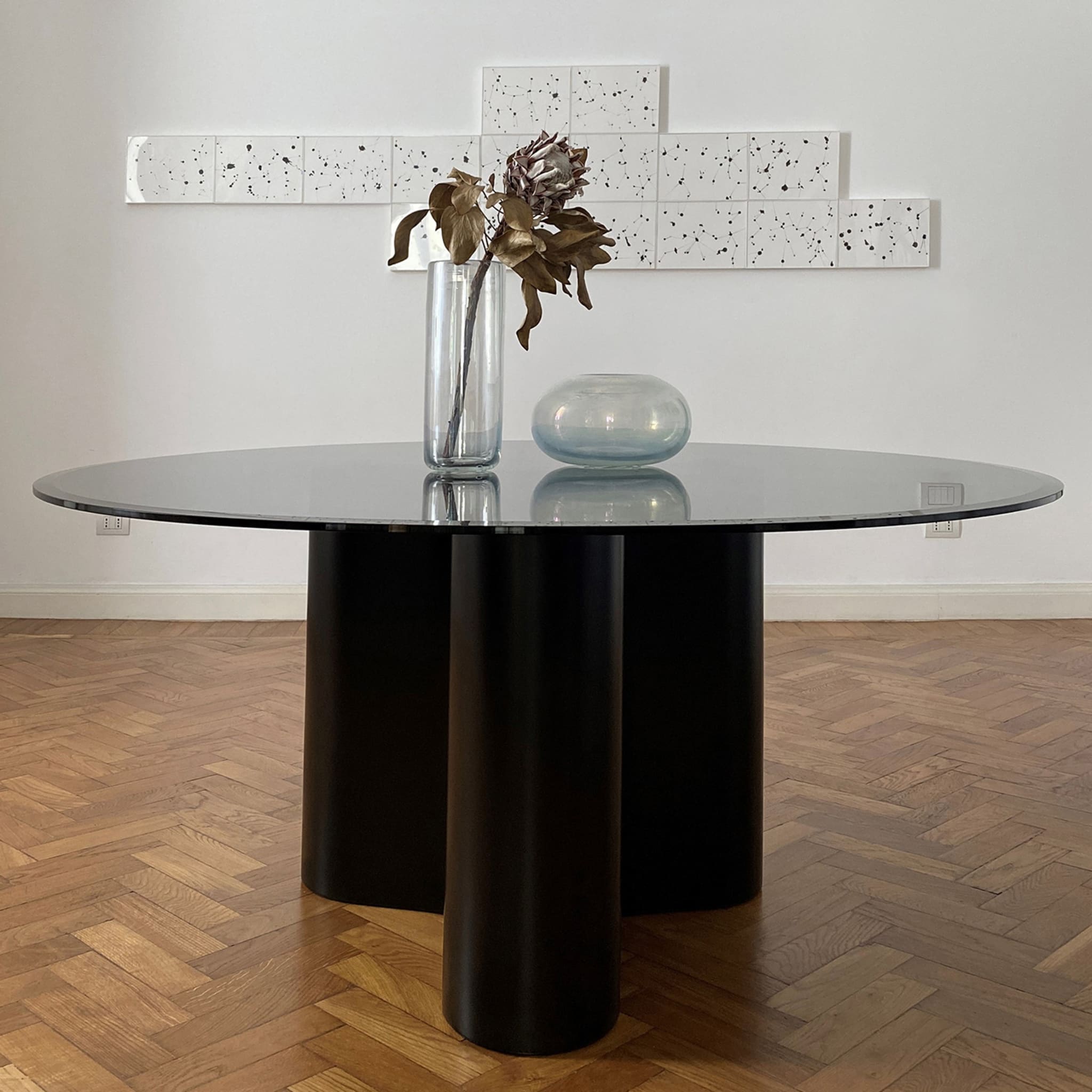 Giorgia Glass Round Table - Alternative view 4