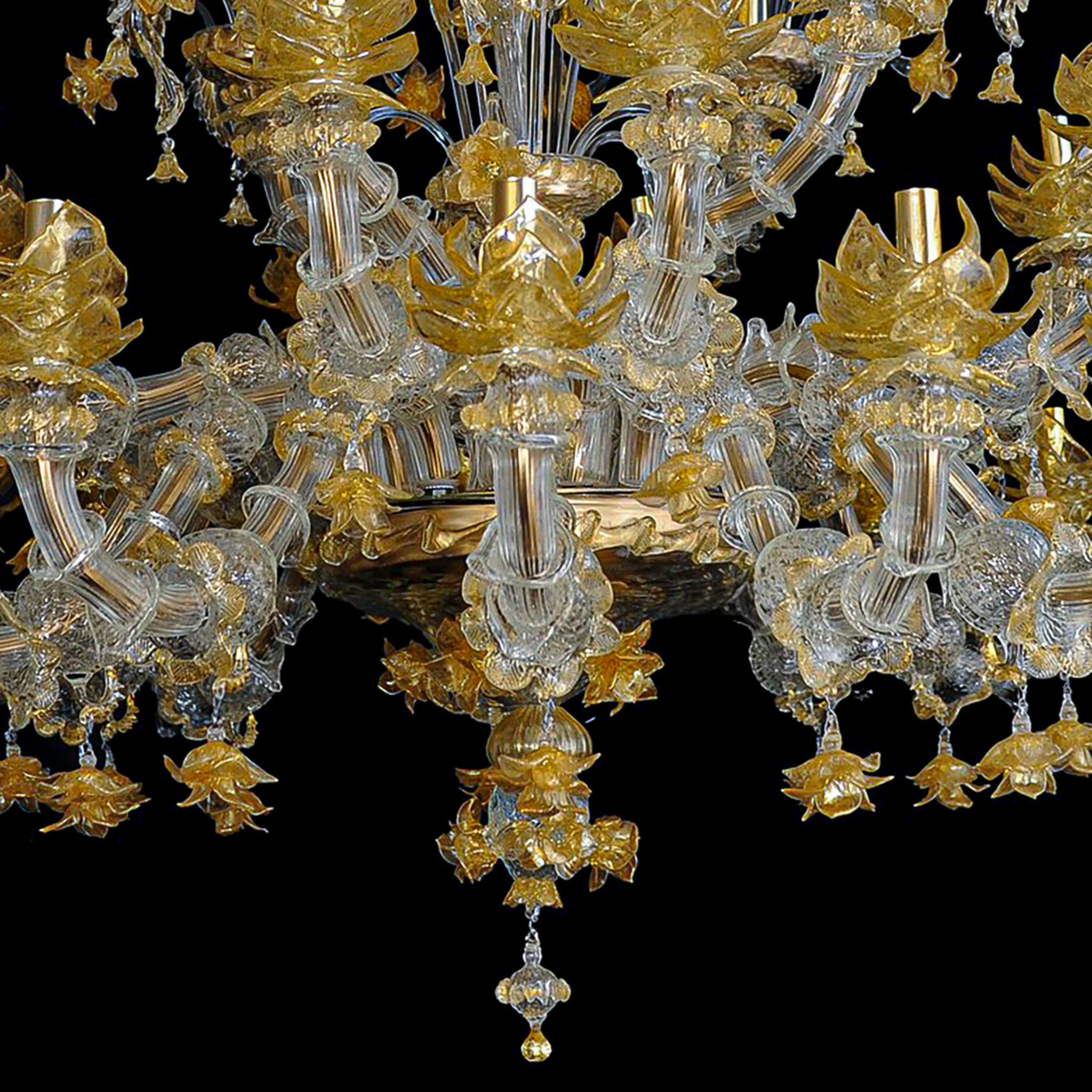 Rezzonico-style Gold and Crystal Chandelier #4 - Alternative view 3