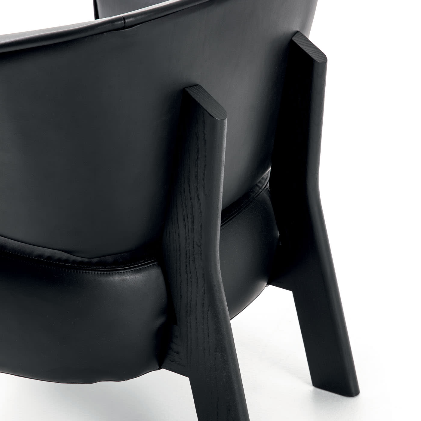 Cassina Back-Wing Chair by Patricia Urquiola