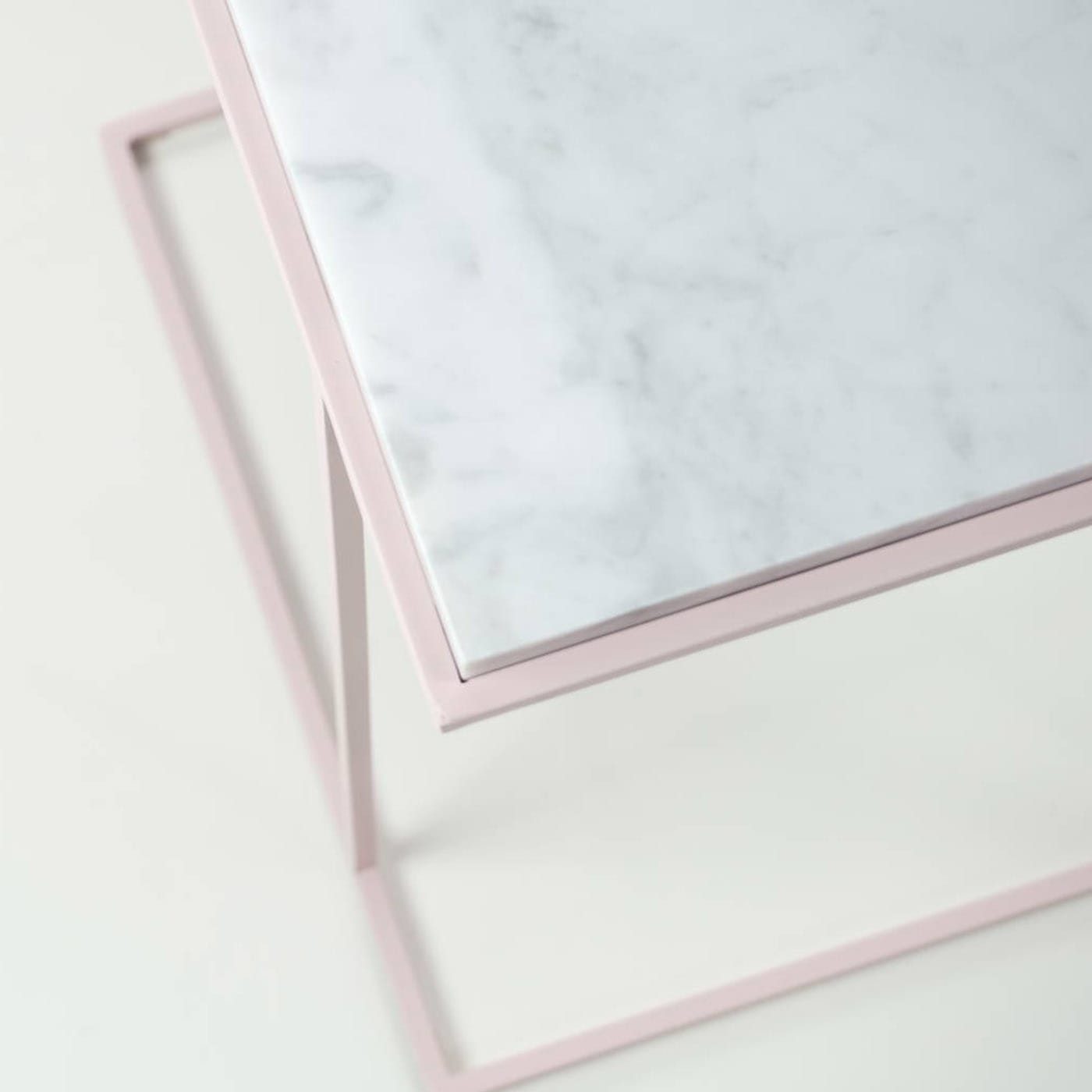 FramE Carrara Marble Side Table - DF DesignLab