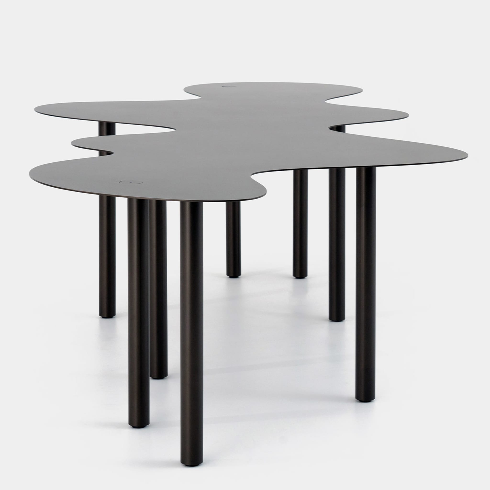 Nuvola 01 Dining Table by Mario Cucinella - Alternative view 1
