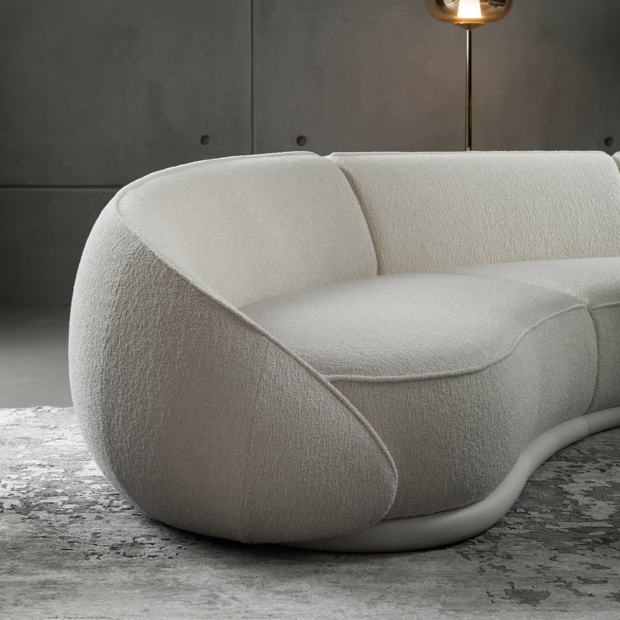 Abbracci 4-Module White Sofa by Lorenza Bozzoli - Alternative view 2