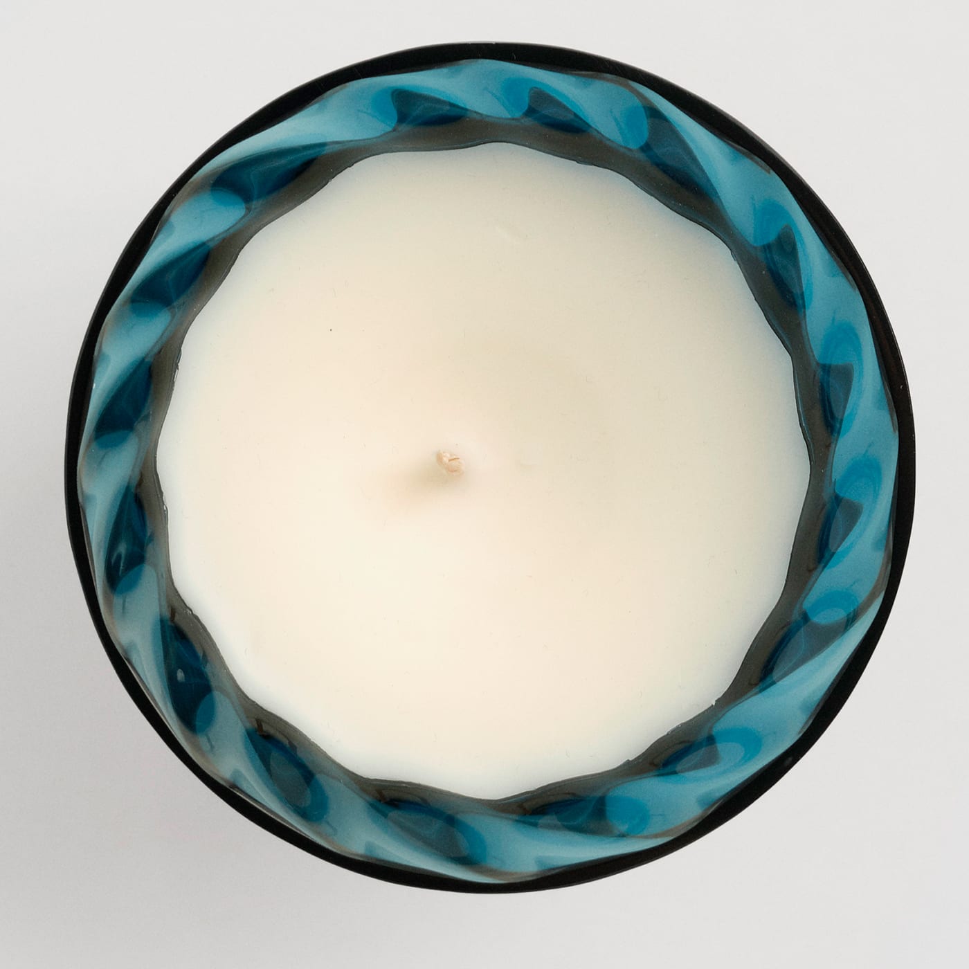 THE FIRST CANDLE [free Shipping] Aina Kari - Artemest