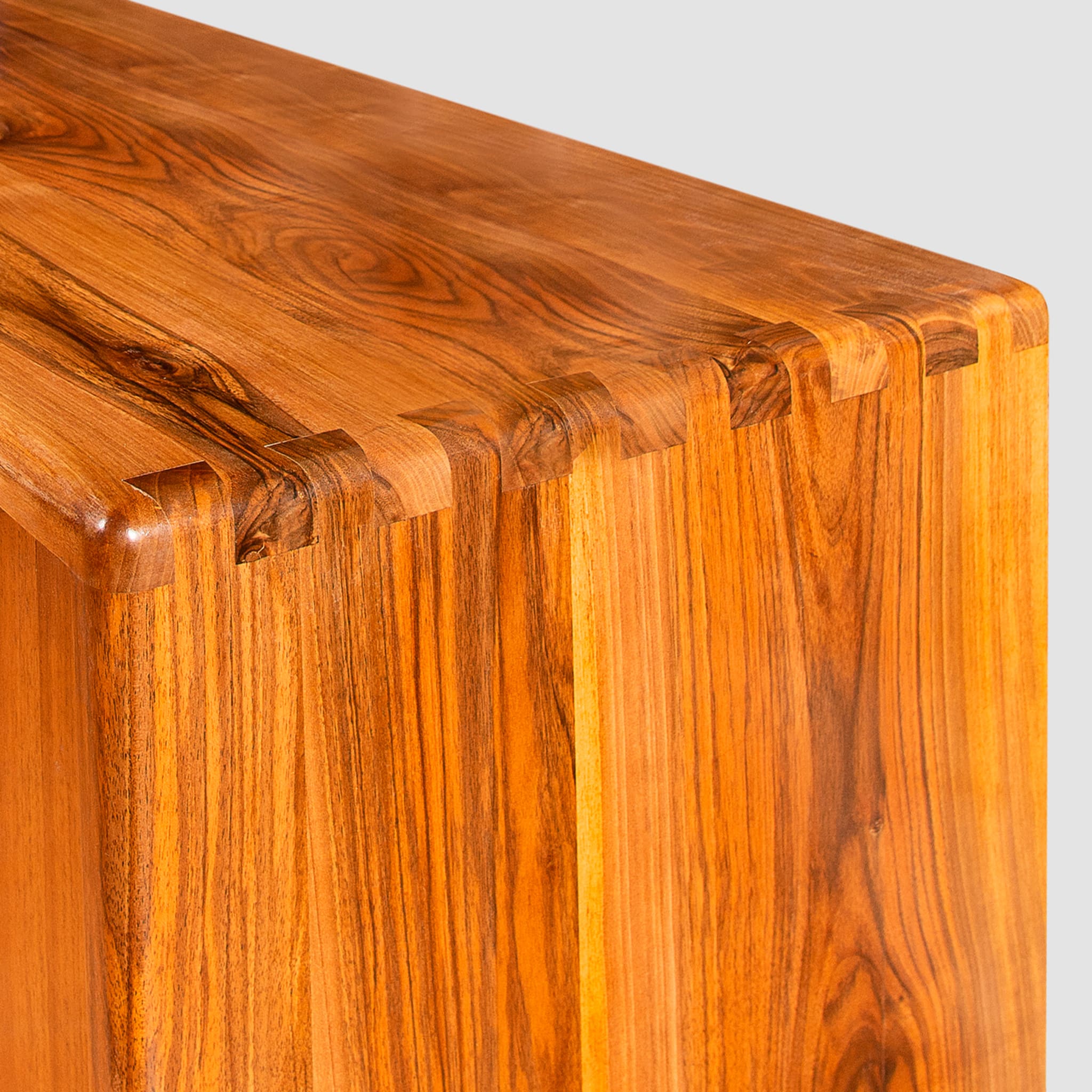 Dovetail Sideboard by Eugenio Gambella - Alternative view 1