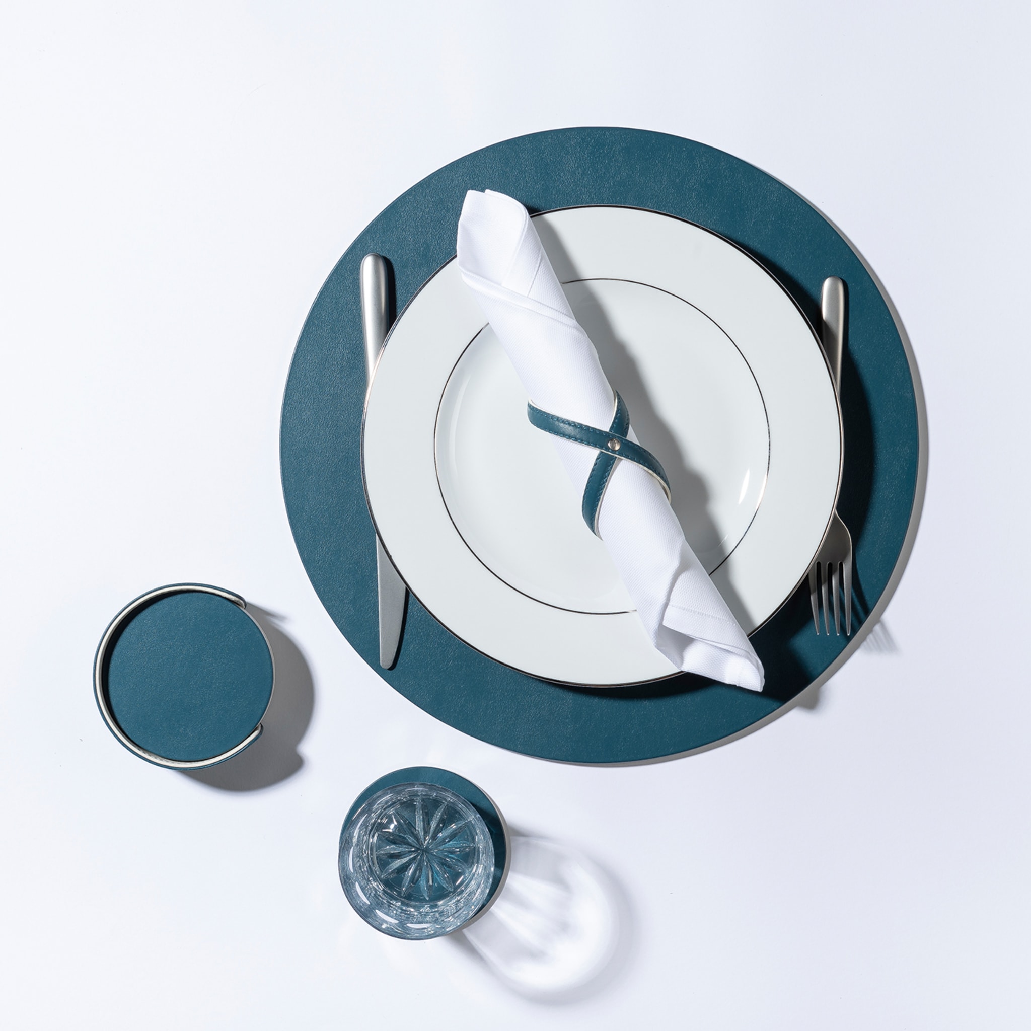 Mondrian Amalfi Blau und Luna Weiß Rundes Tischset - Alternative Ansicht 5