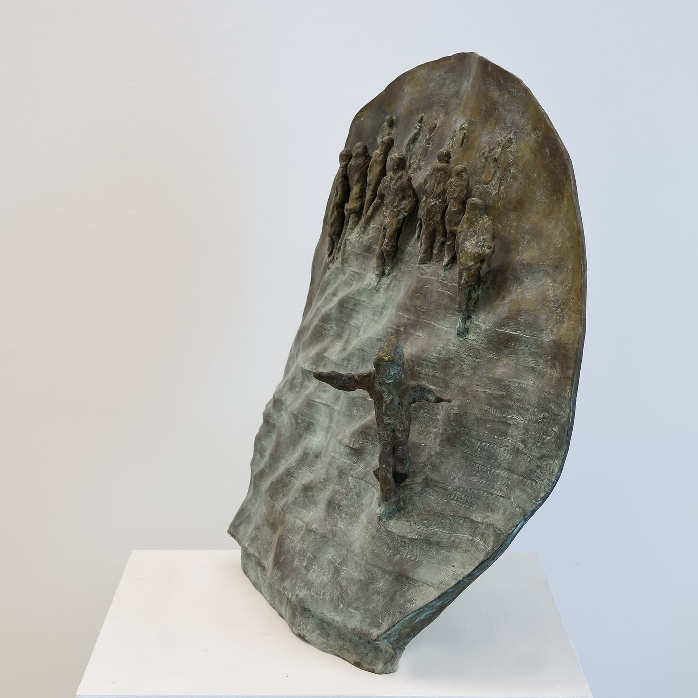 People sculpture - Stella Battaglia