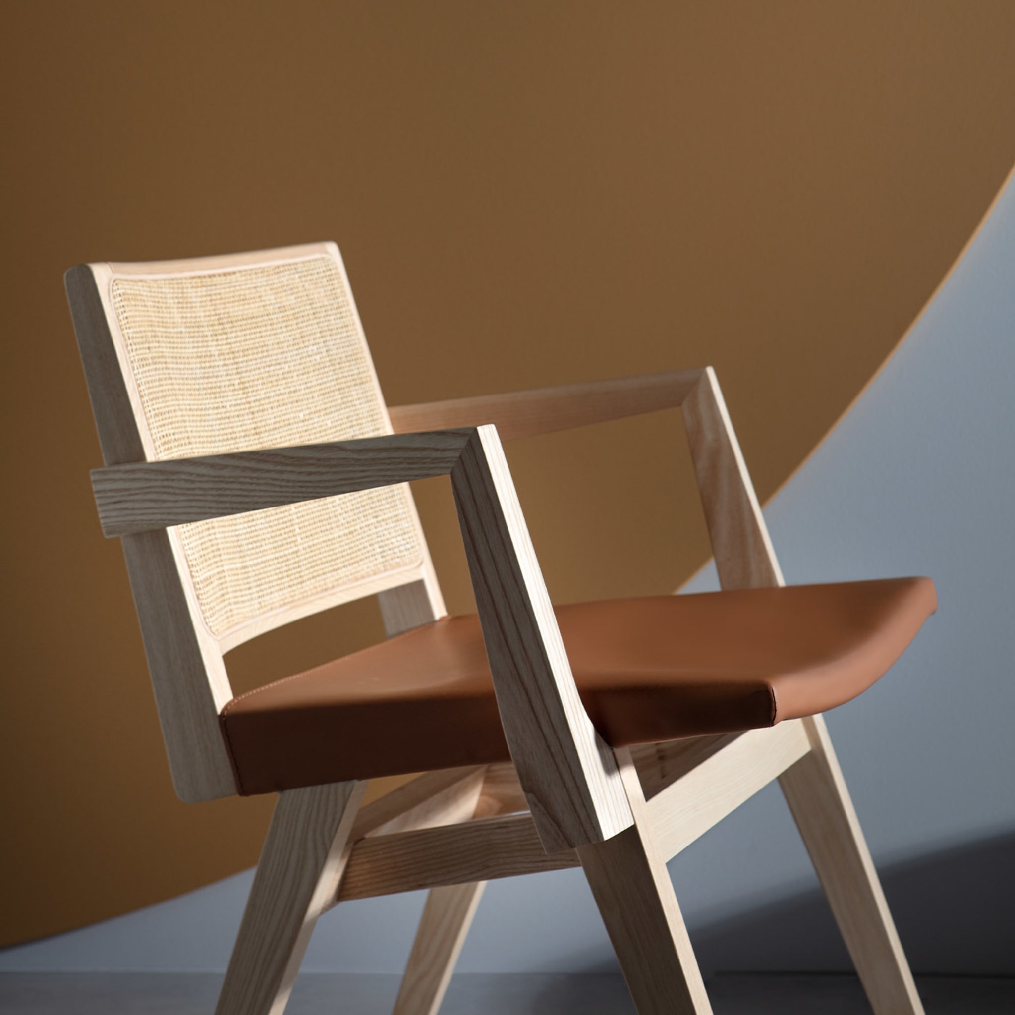 Dorothea/P Beige Chair - Alternative view 4