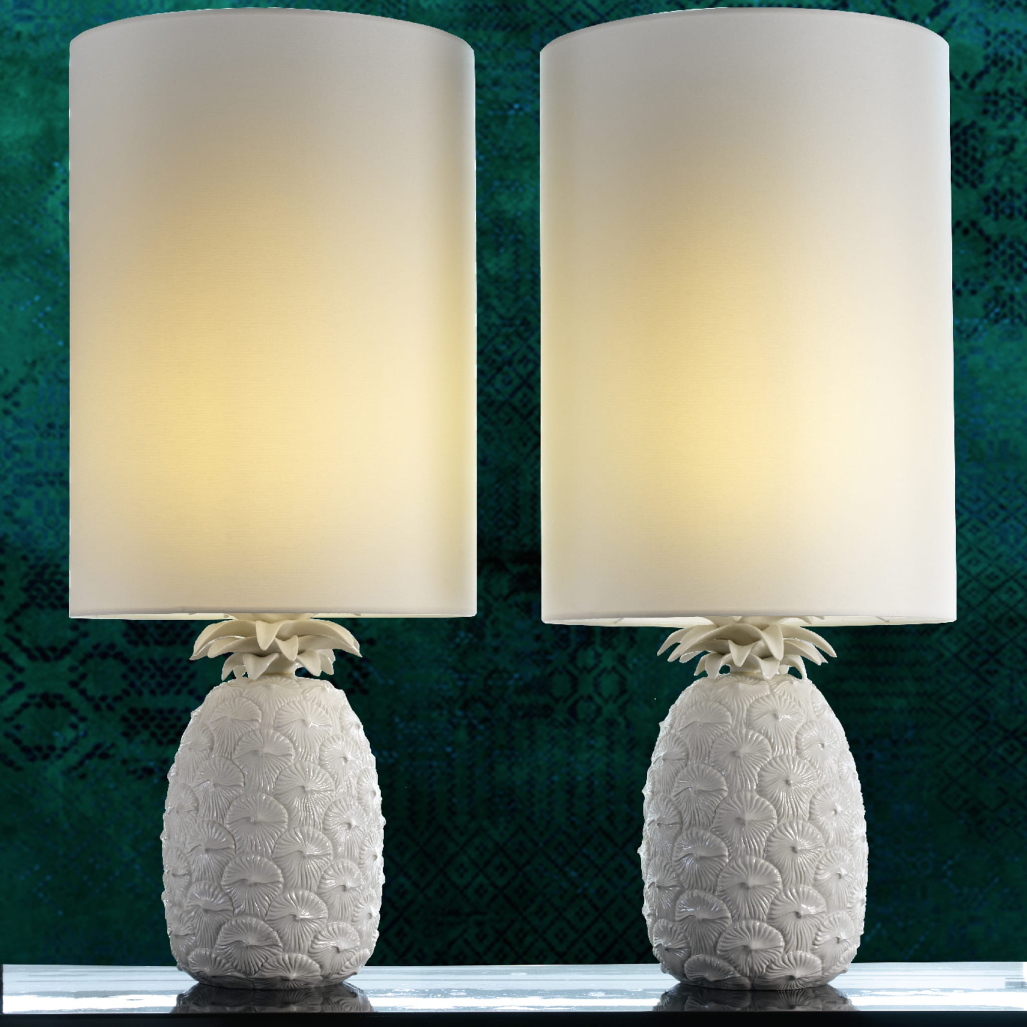 Pineapple Large White Table Lamp - Alternative view 1