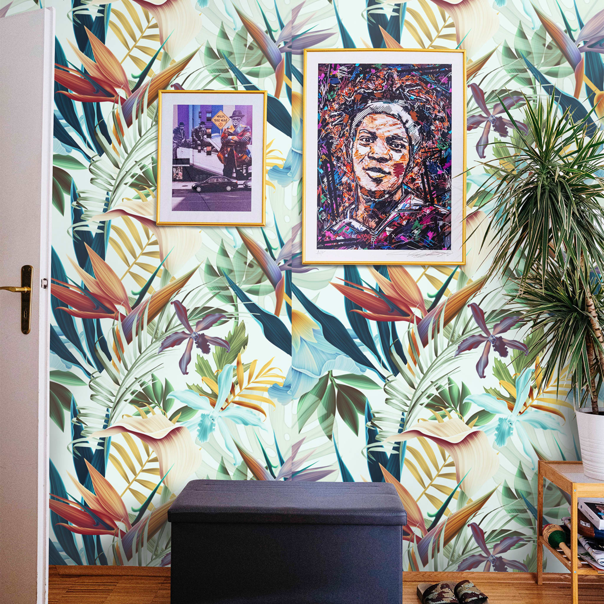 Bali Wallpaper with Tropical Print - Alternative view 1