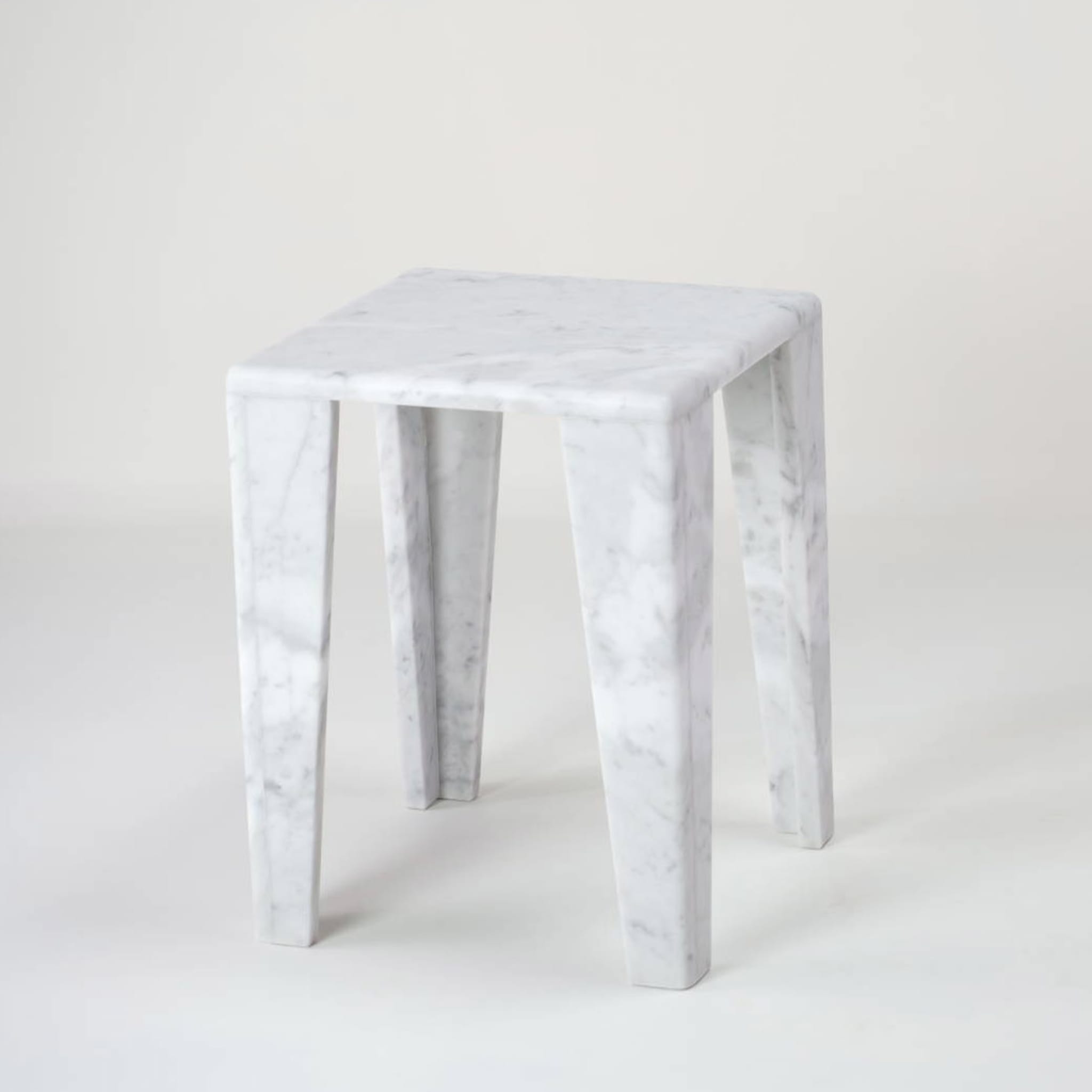 ChunkY01 Carrara Marble Side Table - Alternative view 3