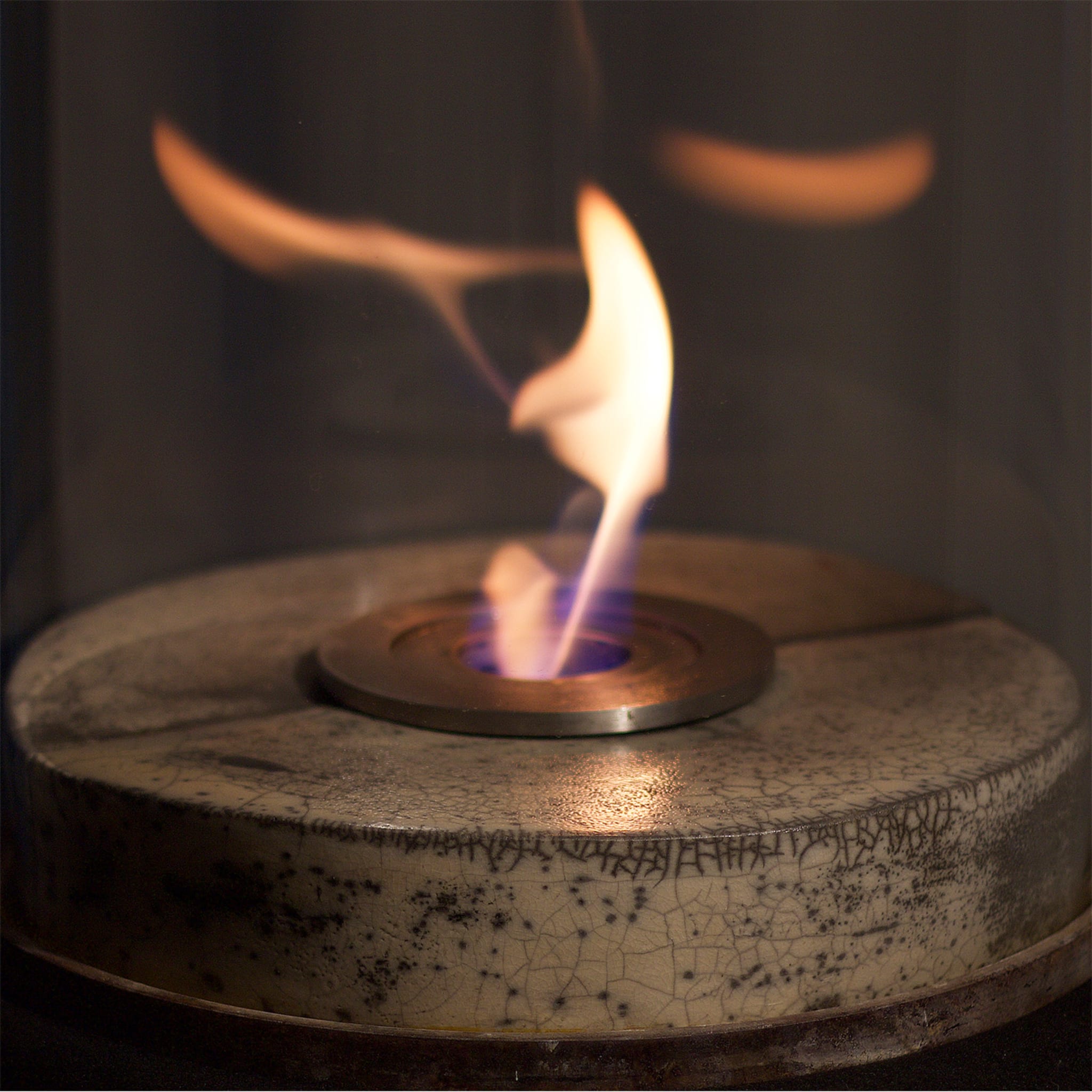 Kaze Bio Burnt Ceramic Fireplace - Alternative view 3