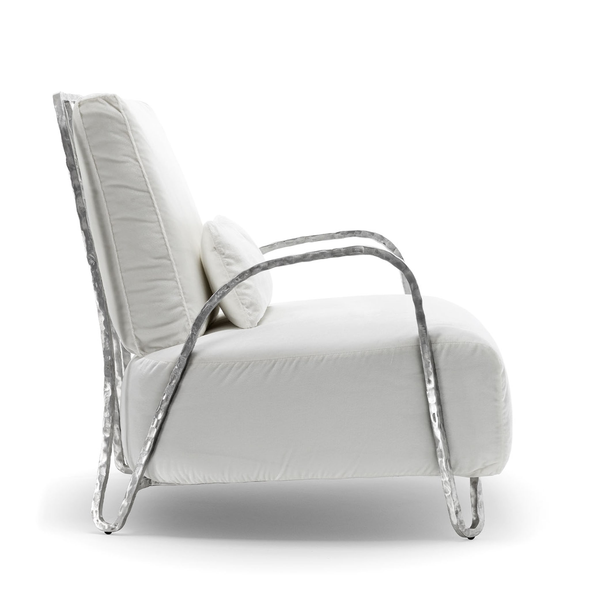 Moonlight White and Silver High Armchair - Alternative view 1