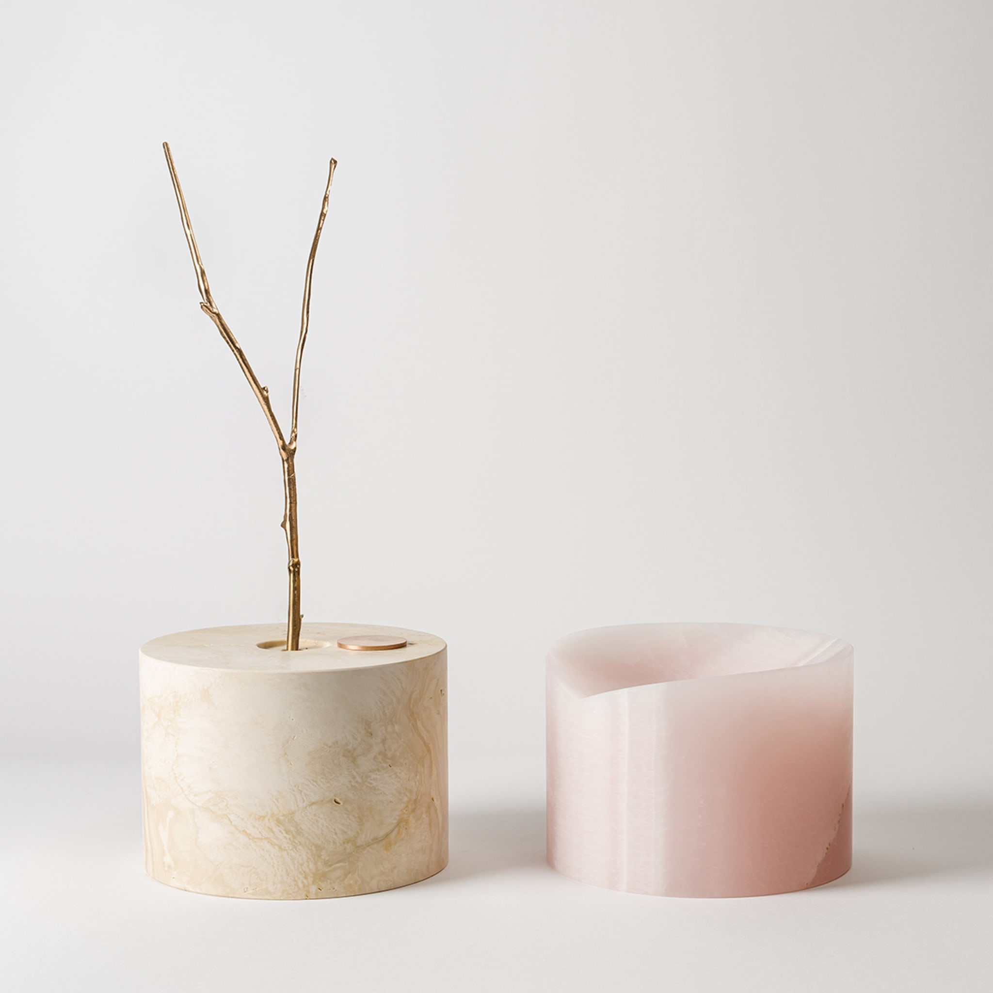 Here and Now Pink Onyx and Ostuni Travertine Vase - Alternative view 1